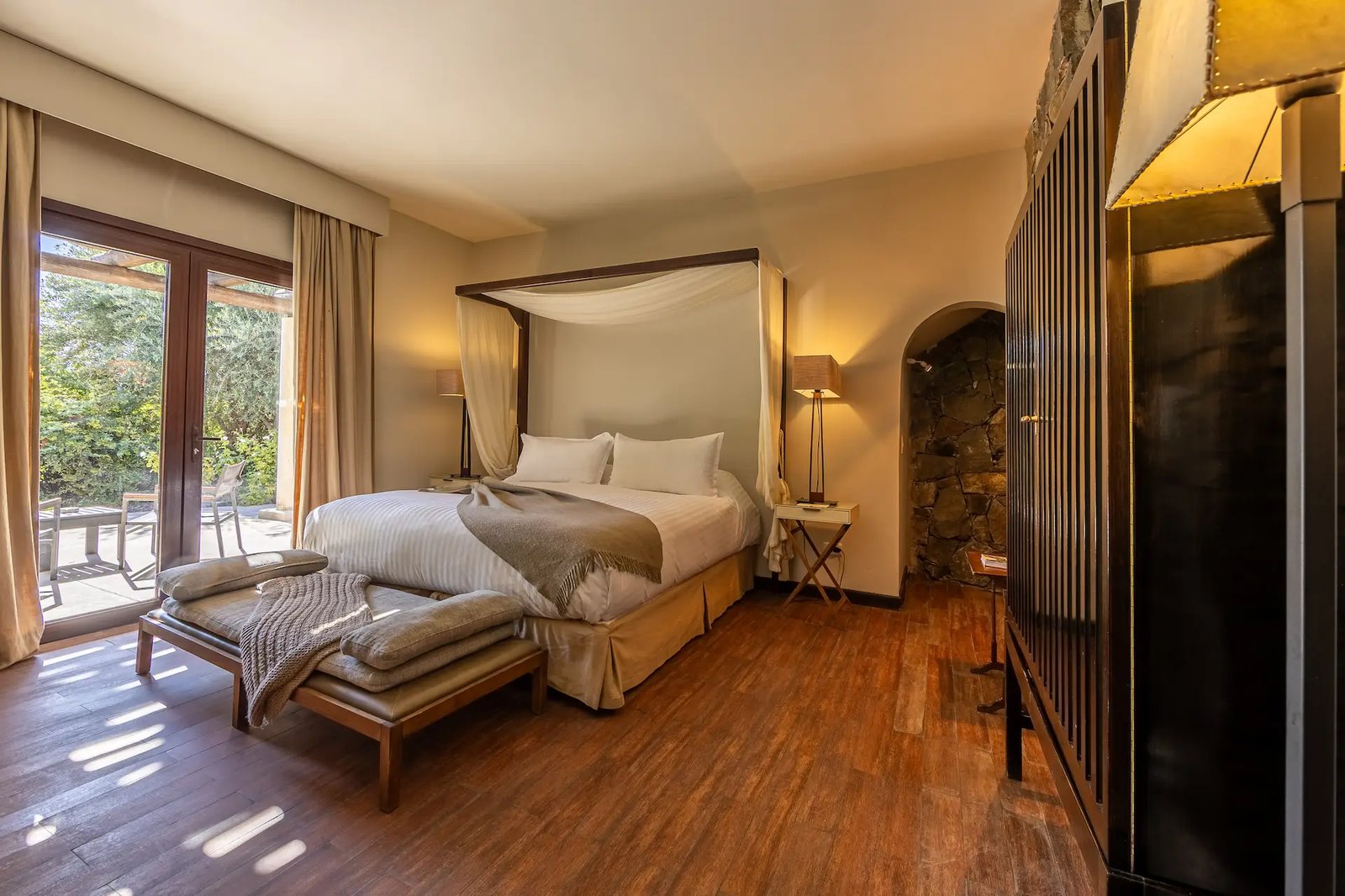 Awasi Mendoza, rooms