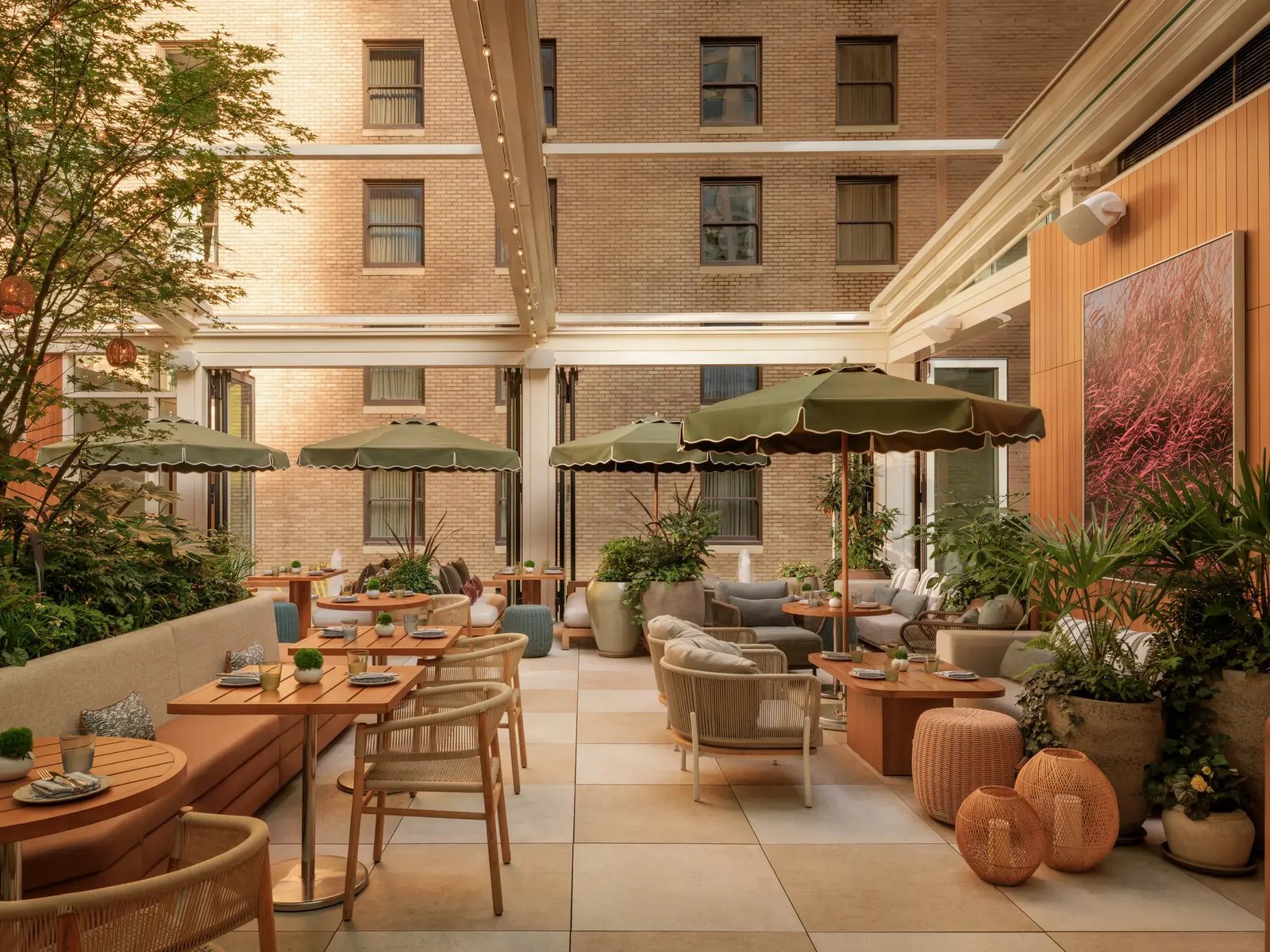 Rosewood Hotel Georgia, eat & drink