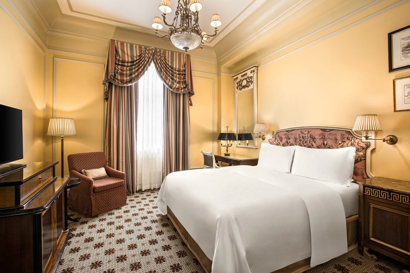Hotel Grande Bretagne, rooms