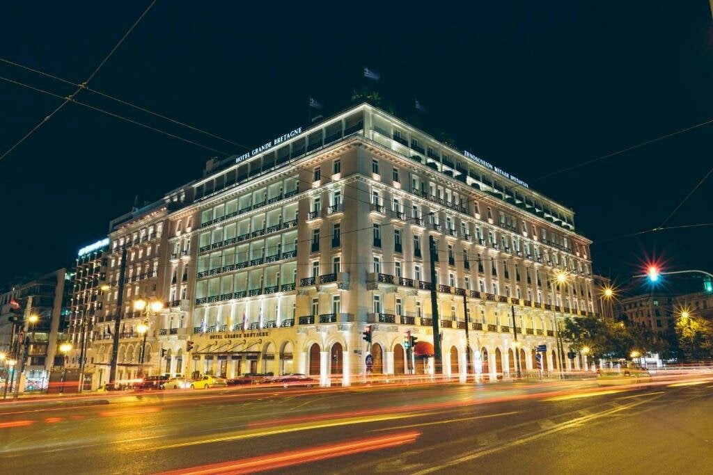 Hotel Grande Bretagne, backstory