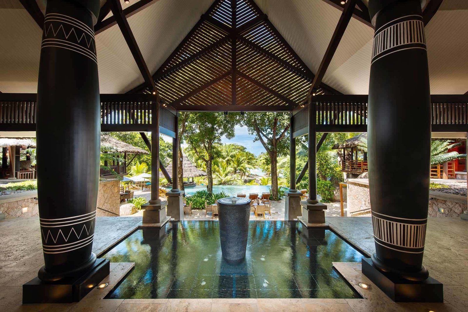 Constance Lemuria Praslin Seychelles, vibe