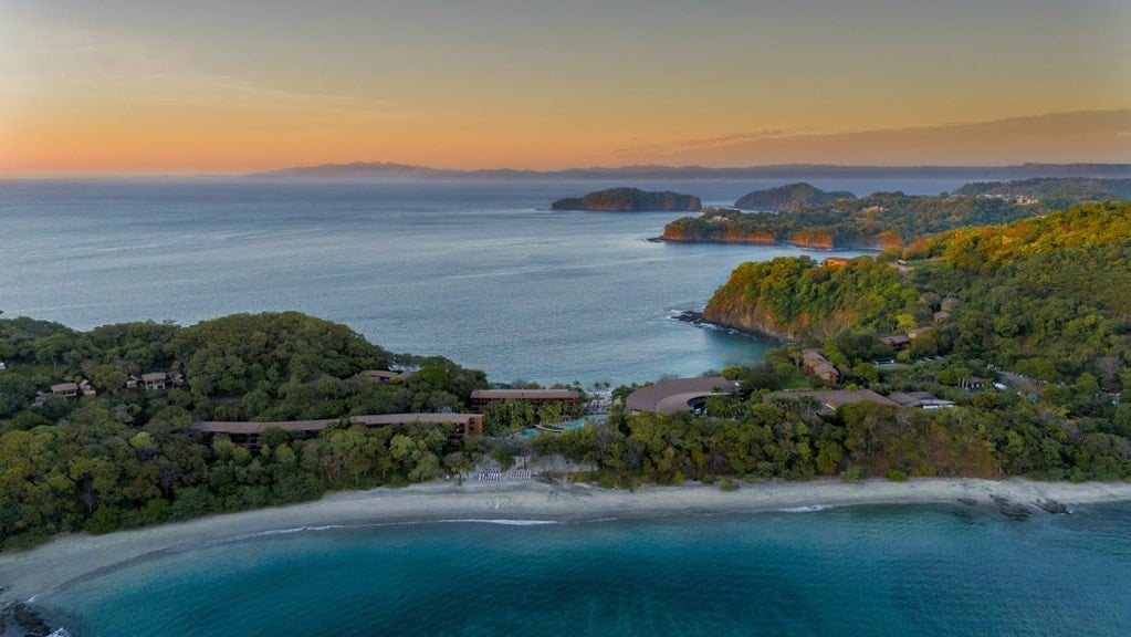 Four Seasons Peninsula Papagayo, Costa Rica, vibe