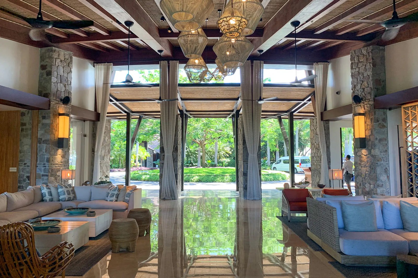 Four Seasons Peninsula Papagayo, Costa Rica, vibe