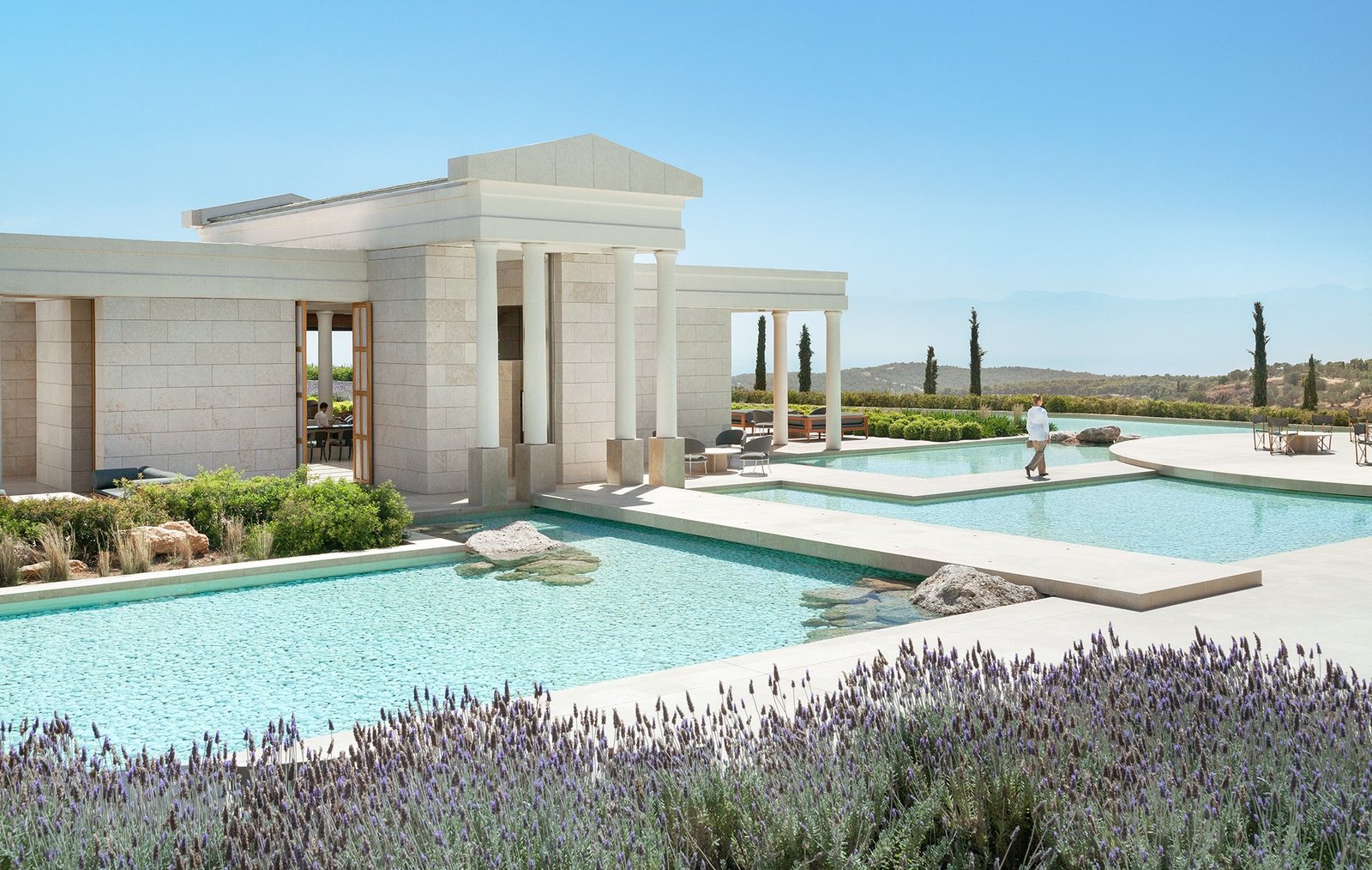 Amanzoe