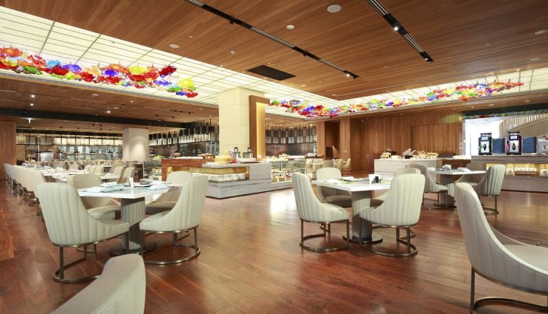 Grand Mayfull Hotel Taipei, at the table