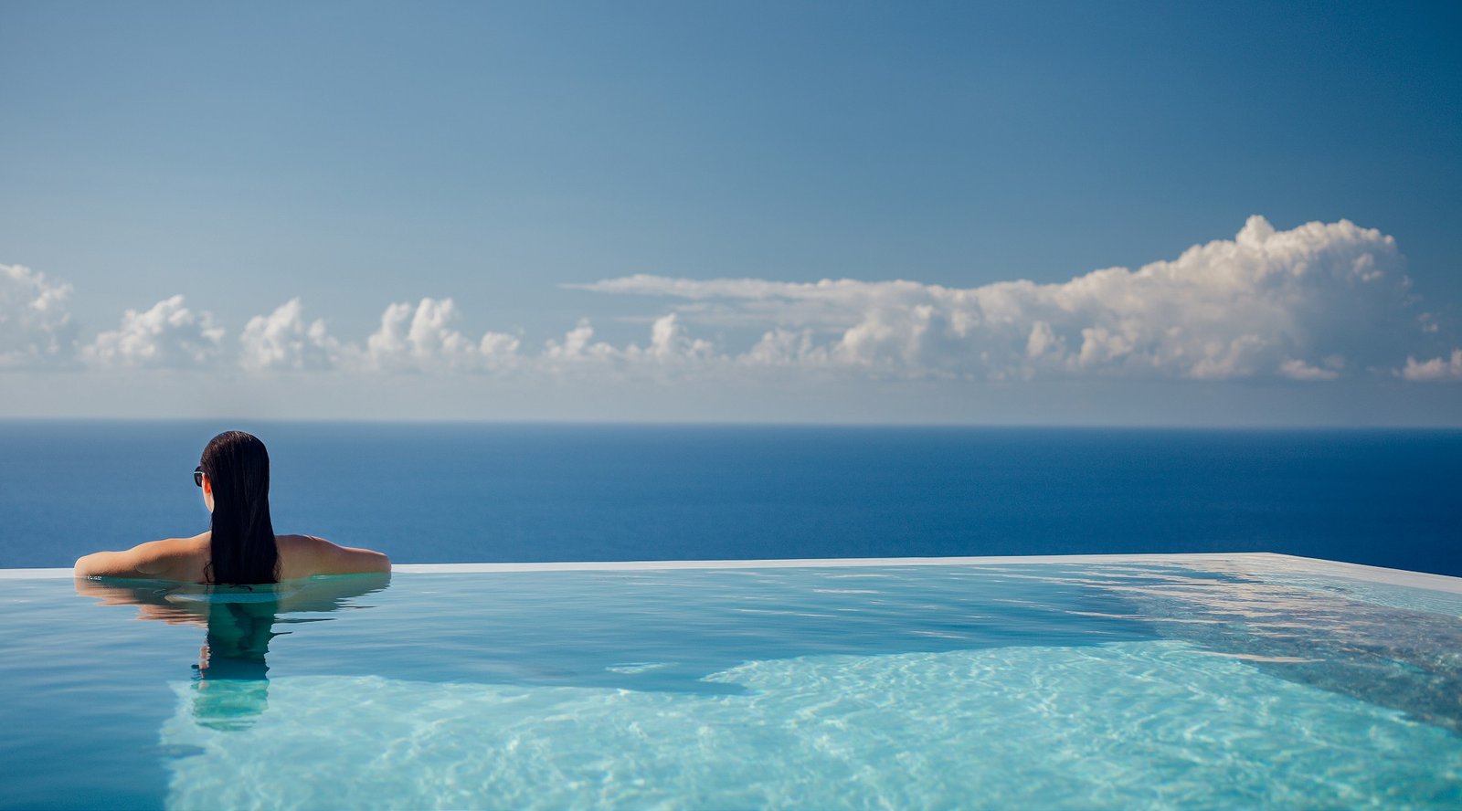 Tainaron Blue Retreat, the pool