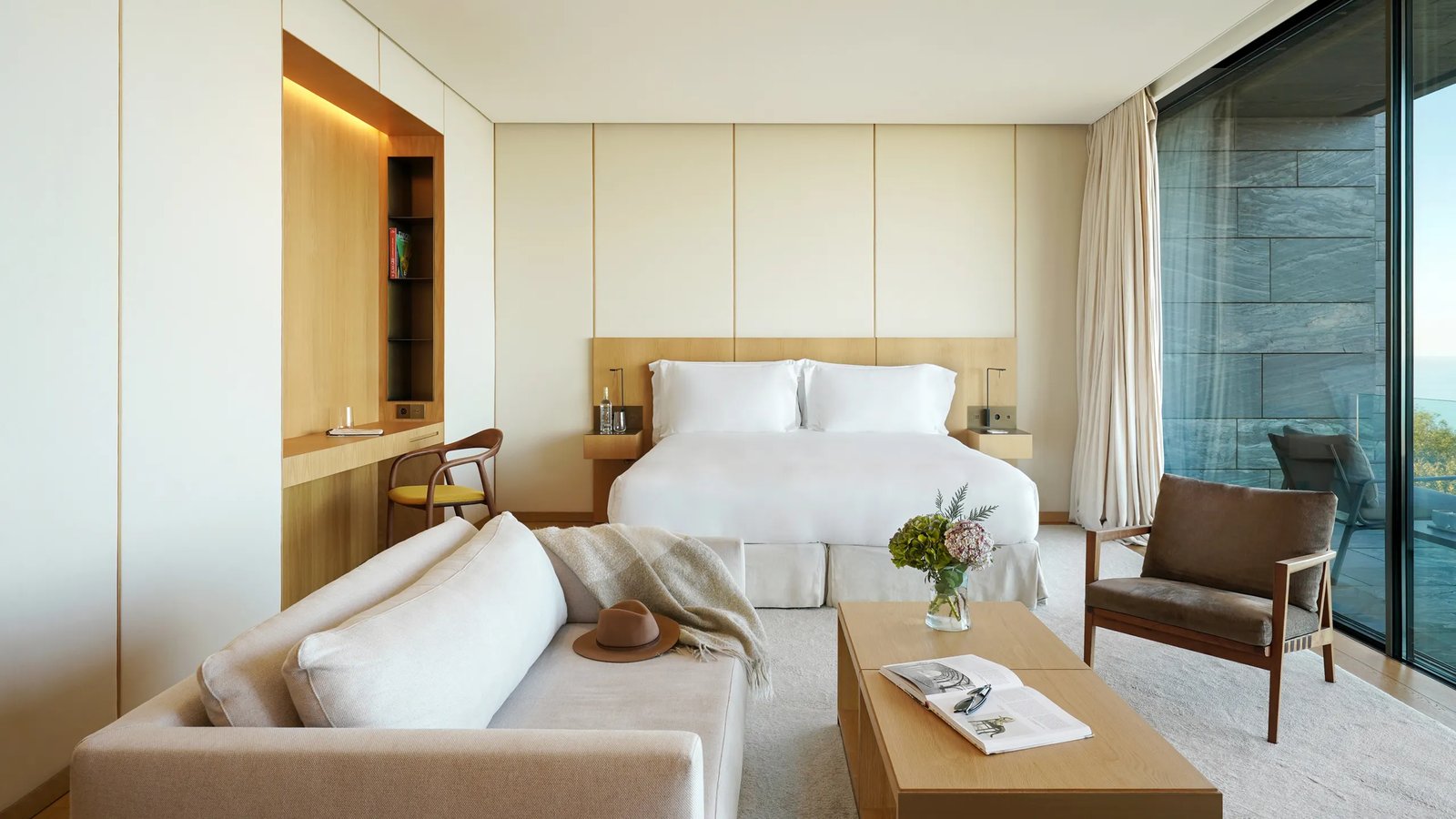 Akelarre, rooms