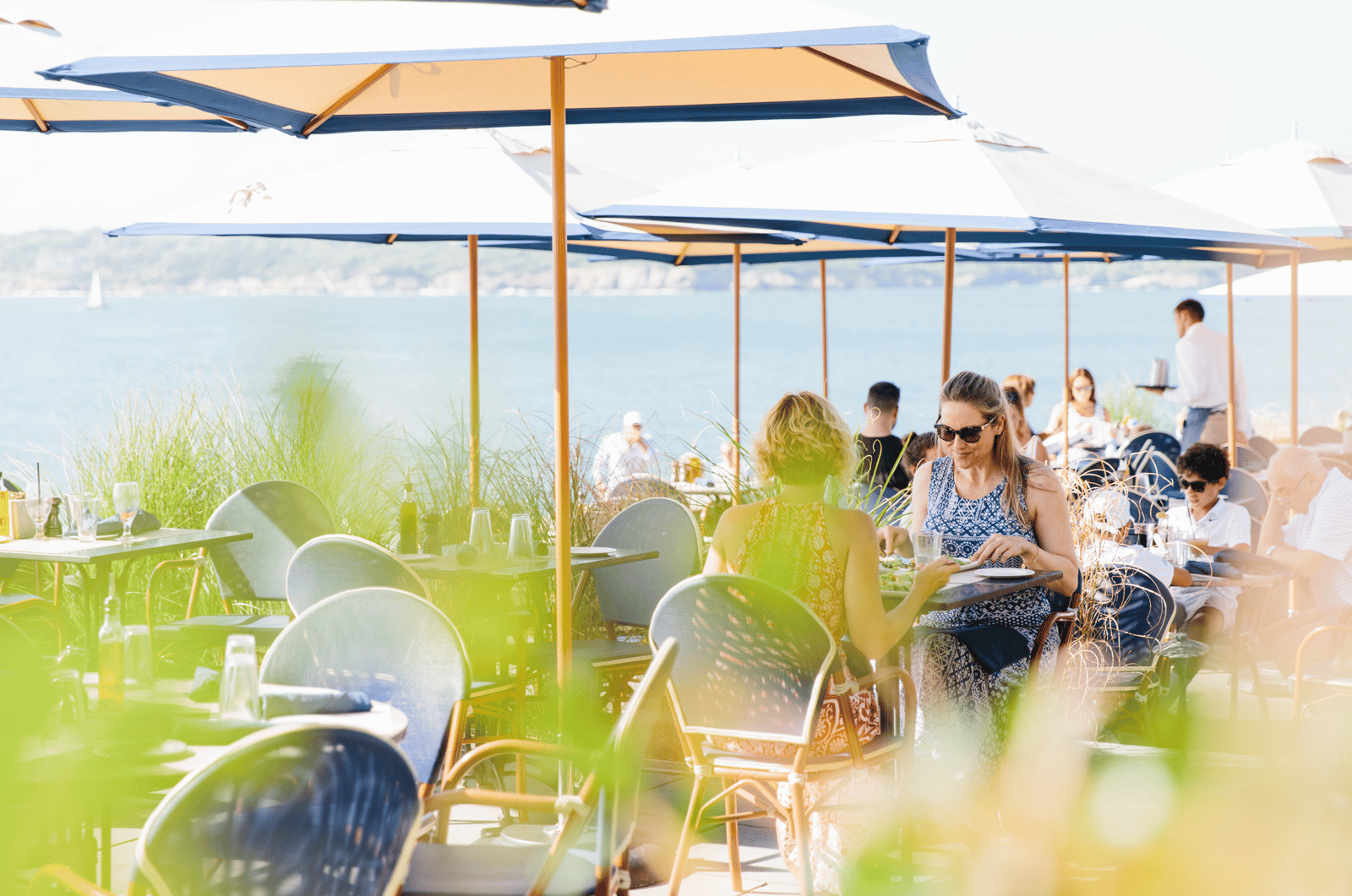 Castle Hill Inn, eat & drink