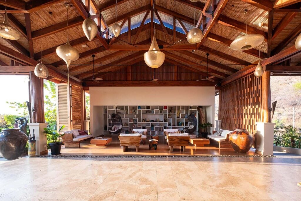 Casa Chameleon at Las Catalinas, vibe
