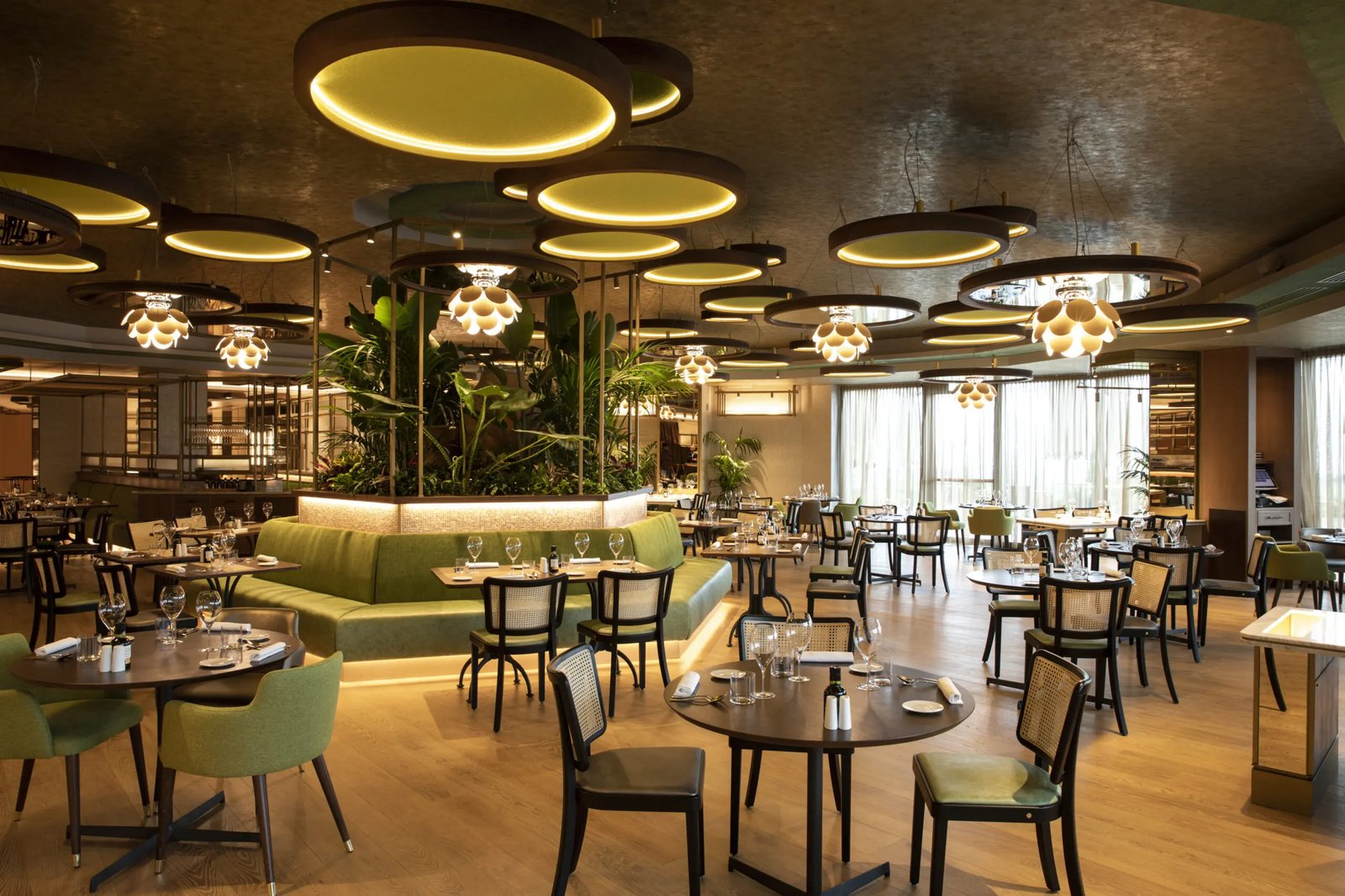 Castelfalfi, Hotel, at the table