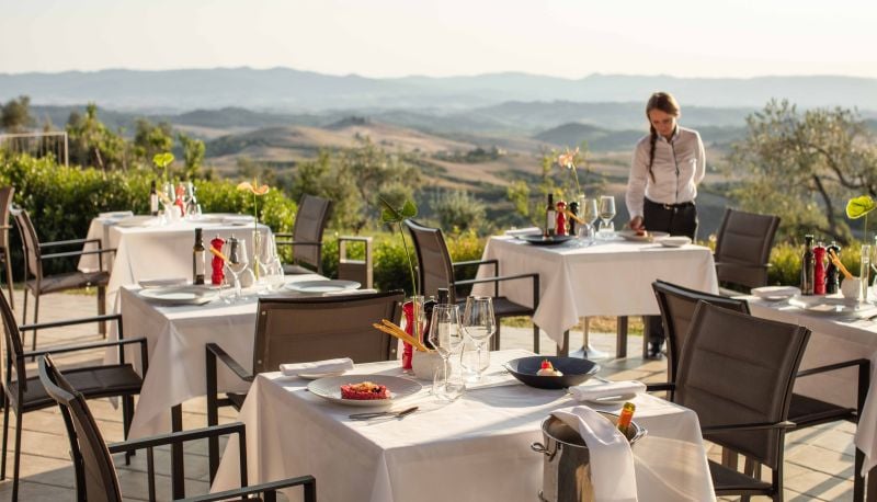 Castelfalfi, Hotel