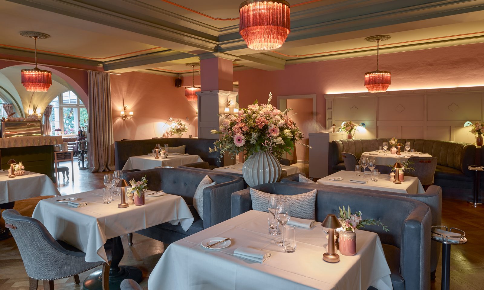 Le Grand Bellevue, eat & drink