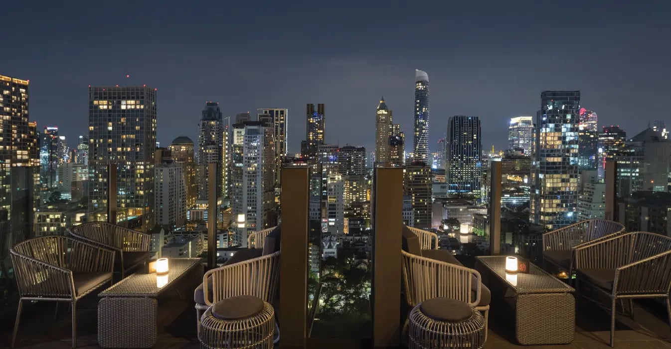 Hotel Indigo Bangkok Wireless Road — eat & drink