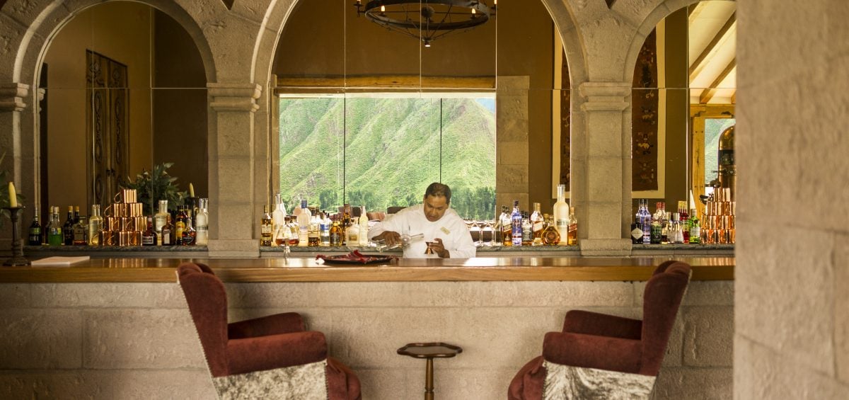 Inkaterra Hacienda Urubamba, the bar & lounge