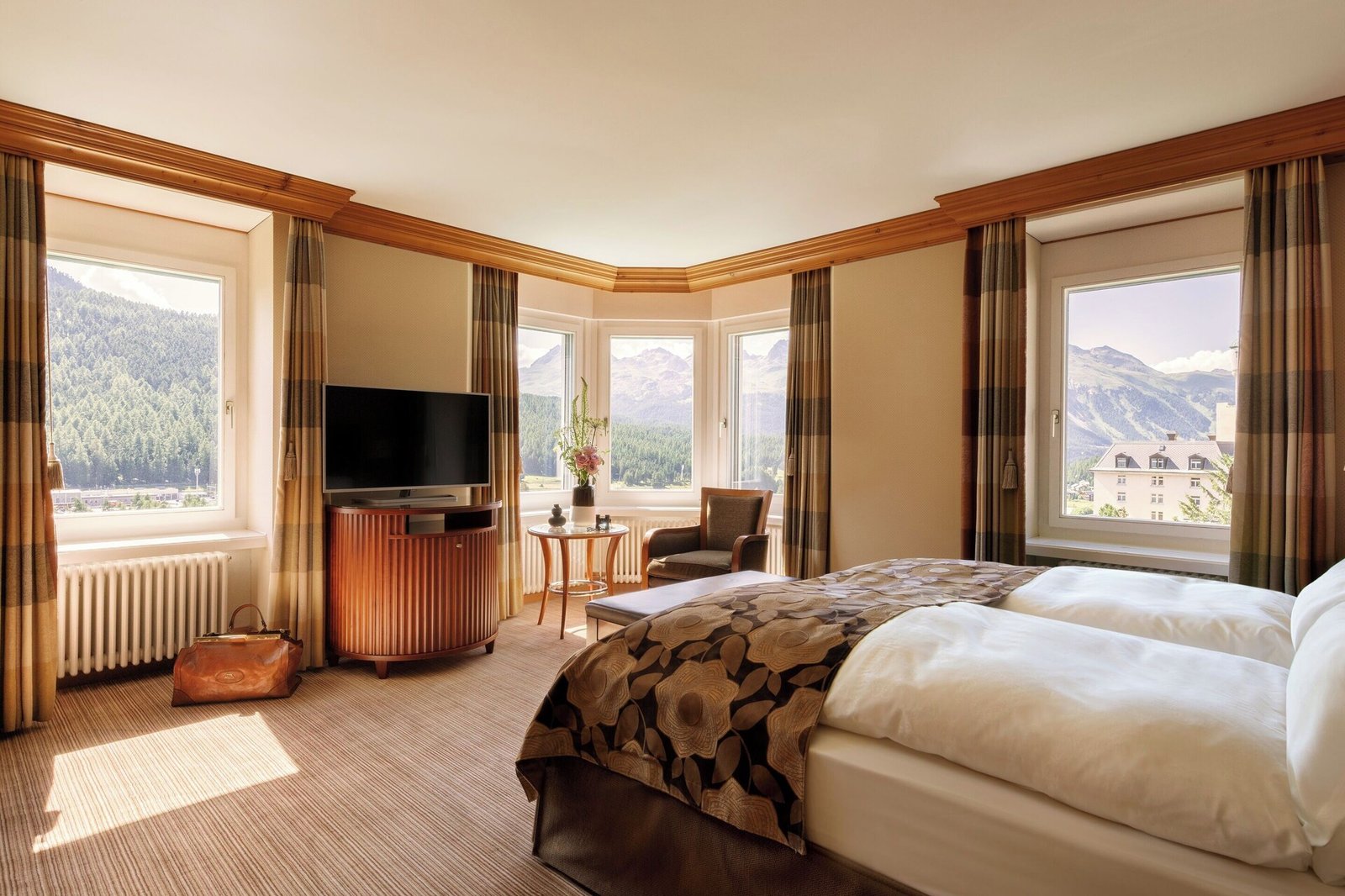 Grand Hotel Kronenhof Pontresina, rooms