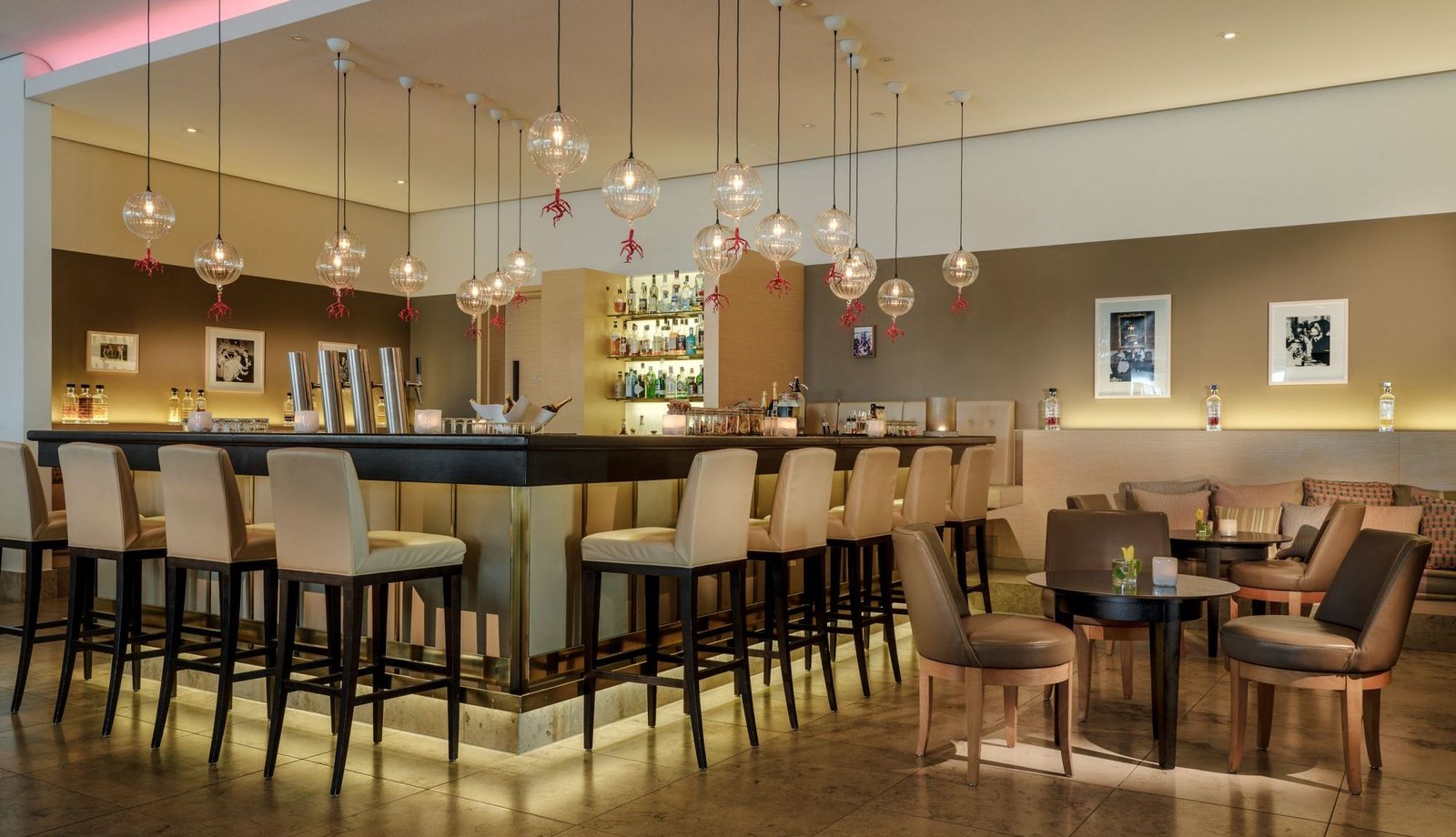 BUDERSAND Hotel - Golf & Spa - Sylt, at the table