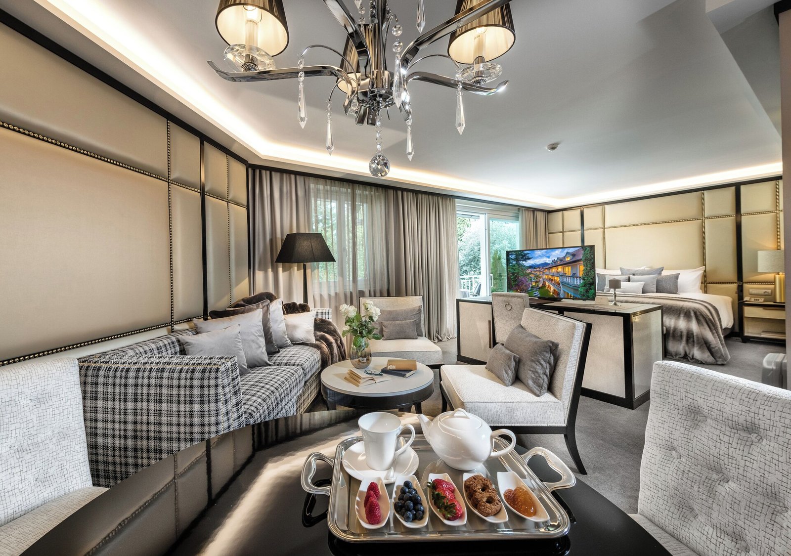 Villa Eden, rooms