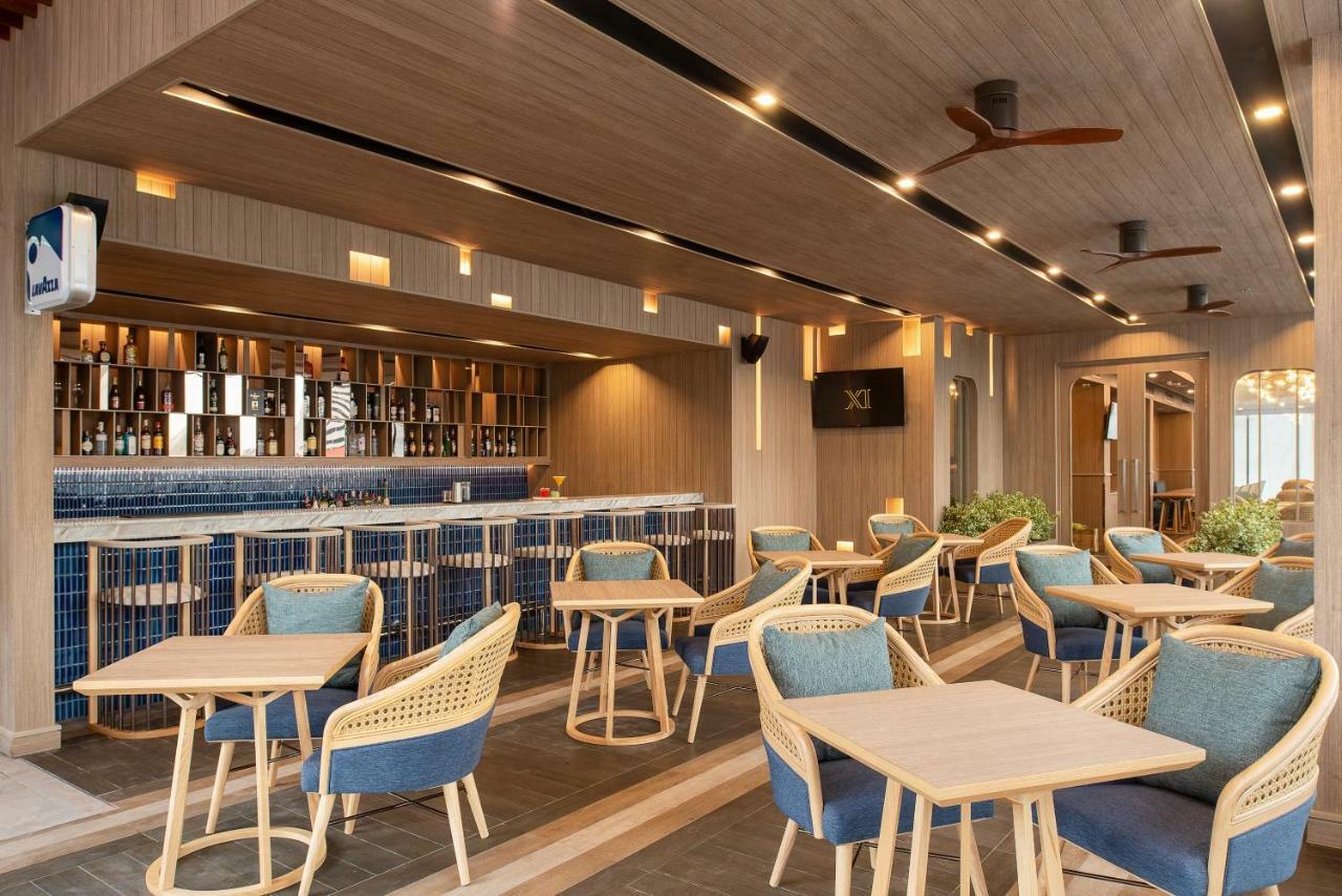 Eleven Hotel Bangkok Sukhumvit 11, thai me up restaurant & bar