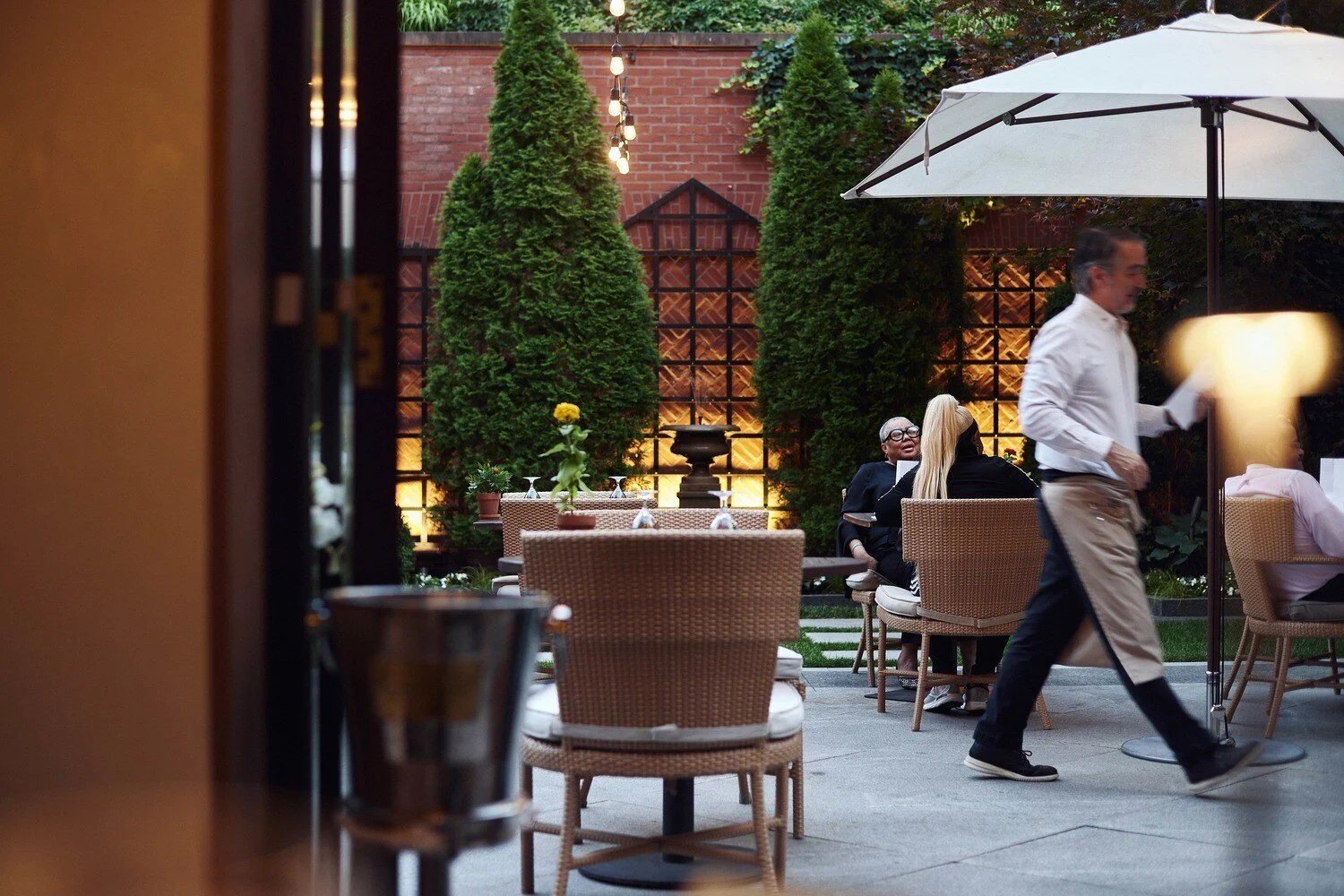 The Ivy Hotel, eat & drink