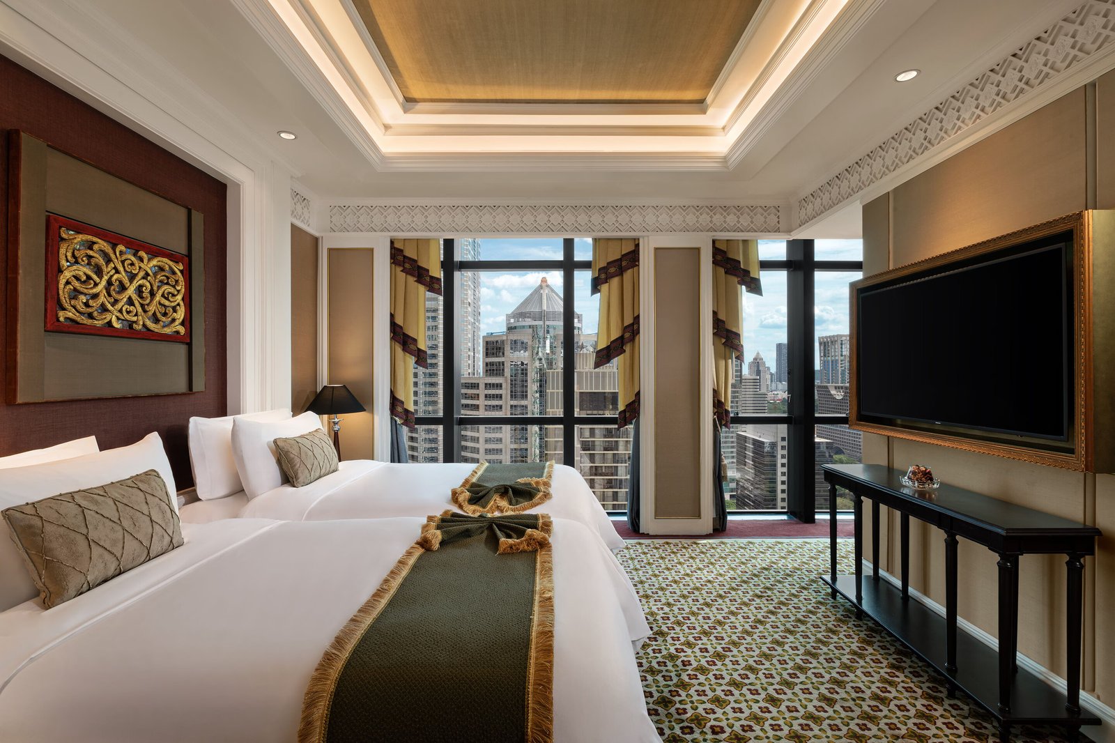 The Athenee Hotel — rooms