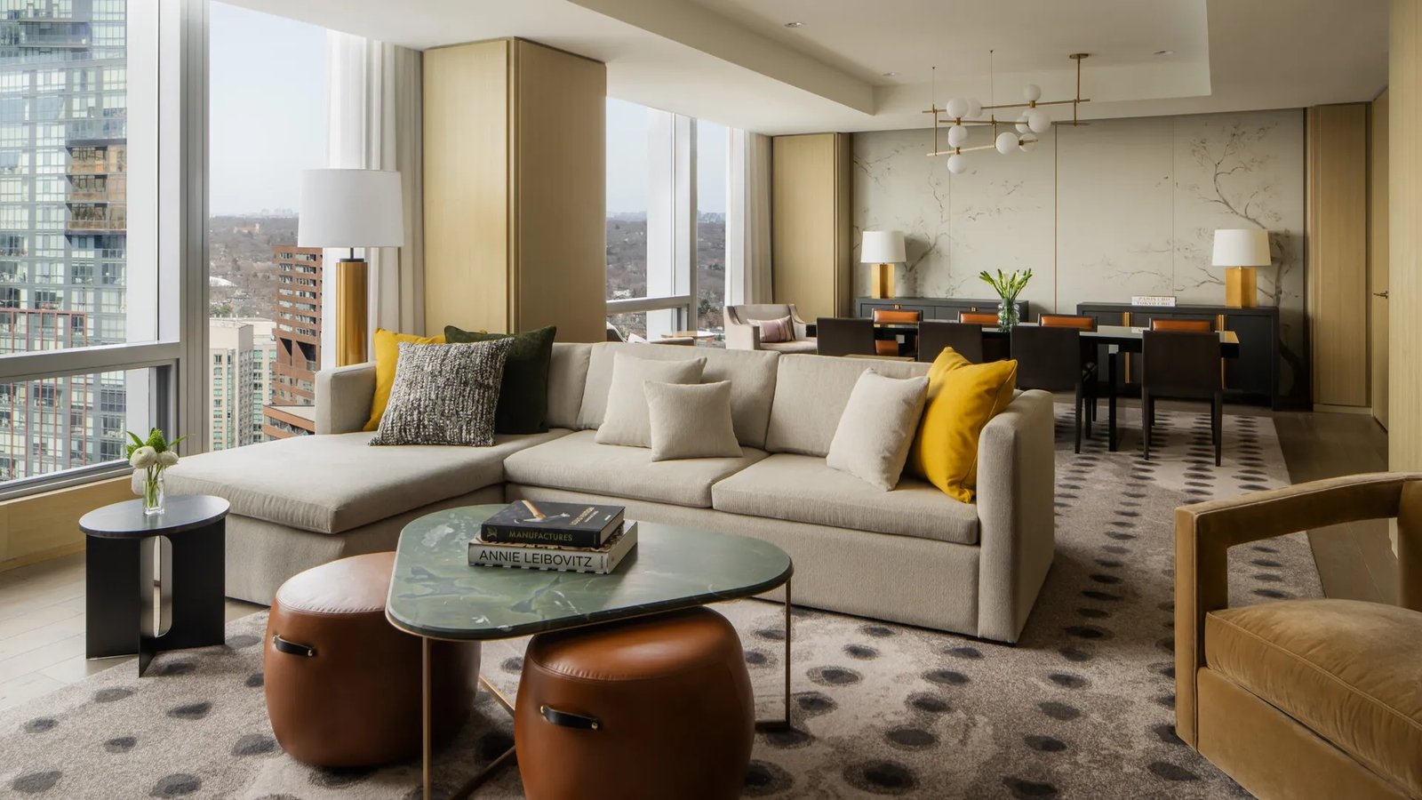 Four Seasons Hotel Toronto, rooms