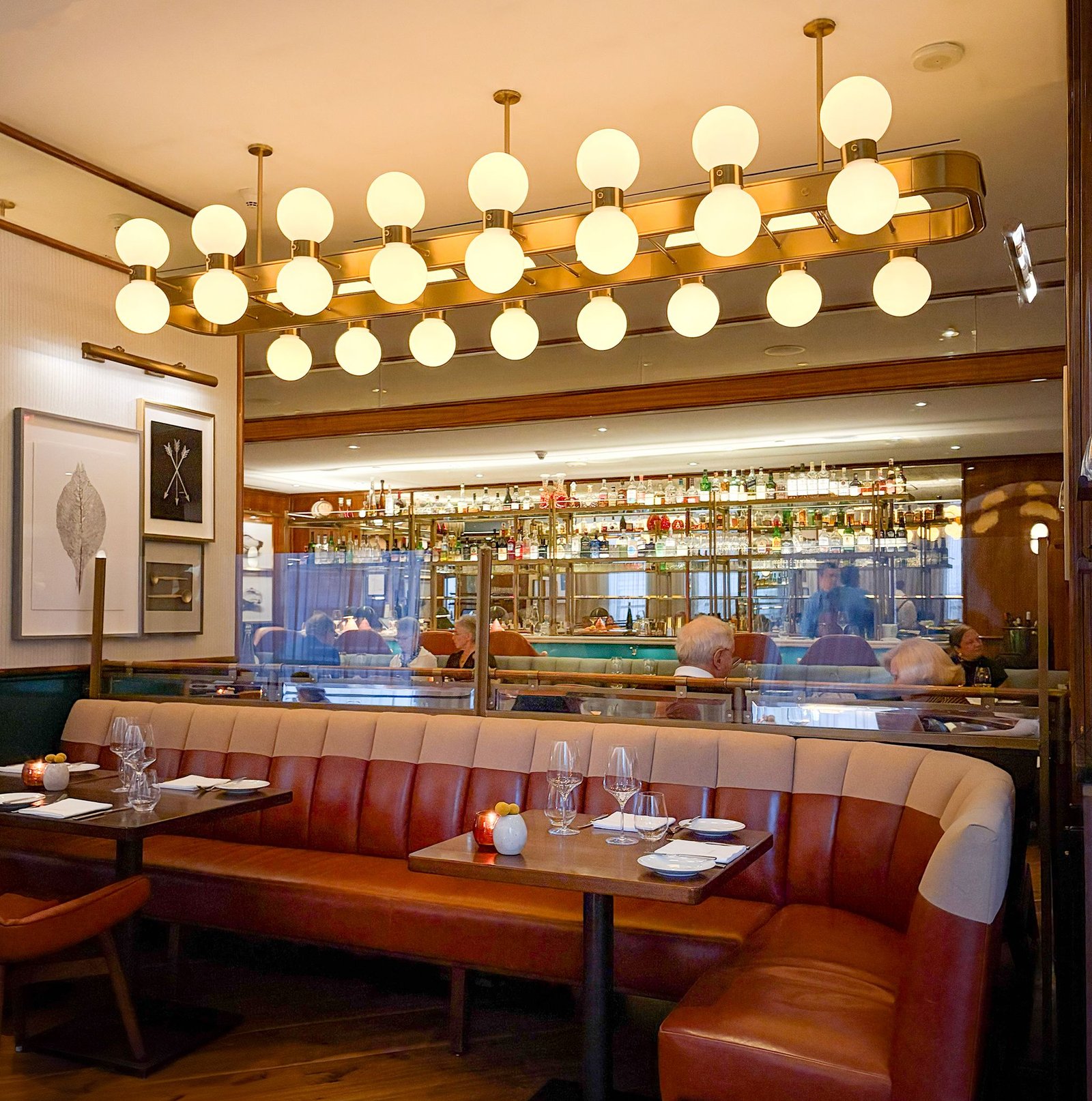 Four Seasons Hotel Toronto, eat & drink