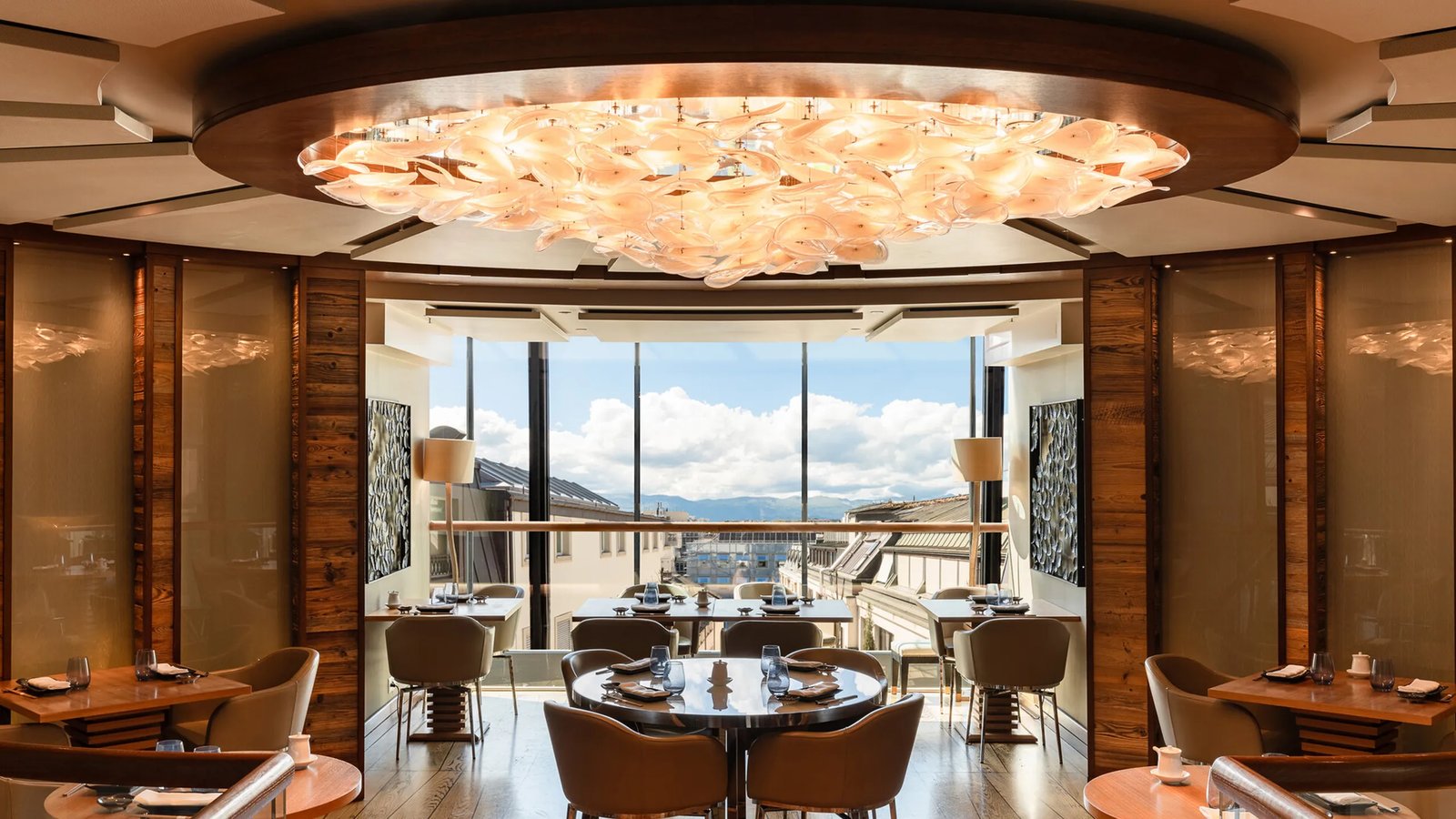 Four Seasons Hotel des Bergues Geneva, eat & drink