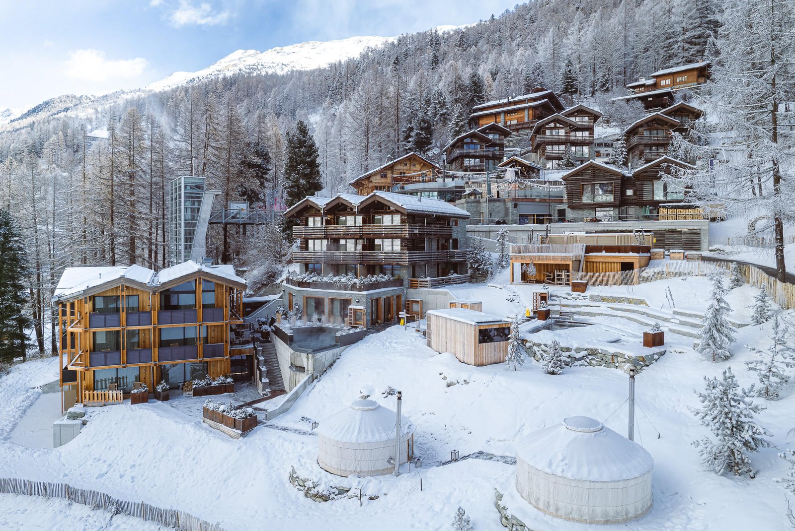 CERVO Mountain Resort, backstory