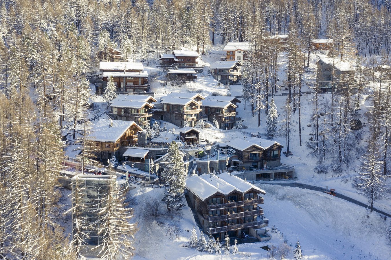 CERVO Mountain Resort, backstory