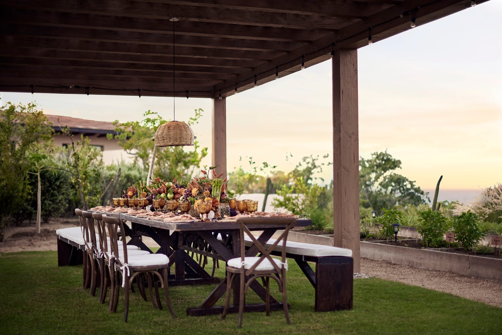 Zadun Los Cabos, a Ritz-Carlton Reserve, eat & drink