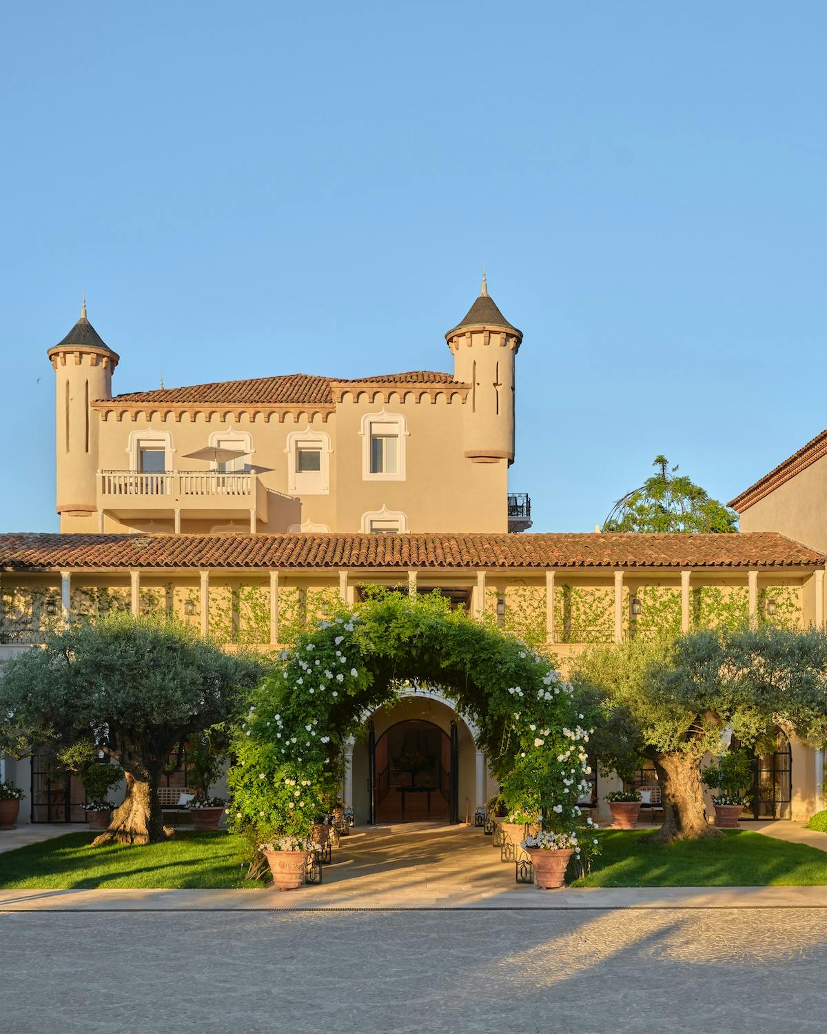 Airelles Saint-Tropez, Château de la Messardière, backstory