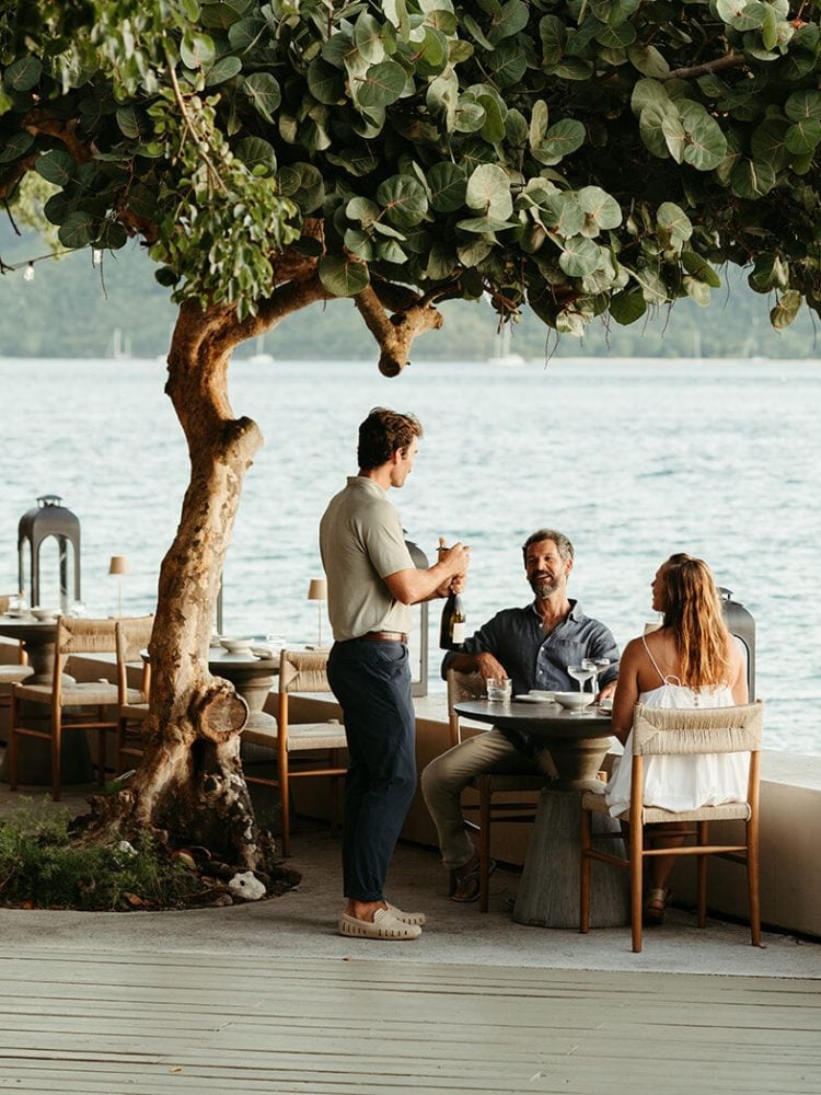 Lovango Resort & Beach Club, eat & drink