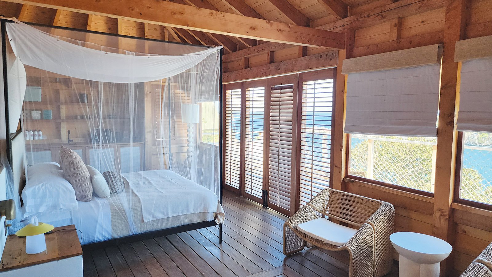 Lovango Resort & Beach Club, rooms