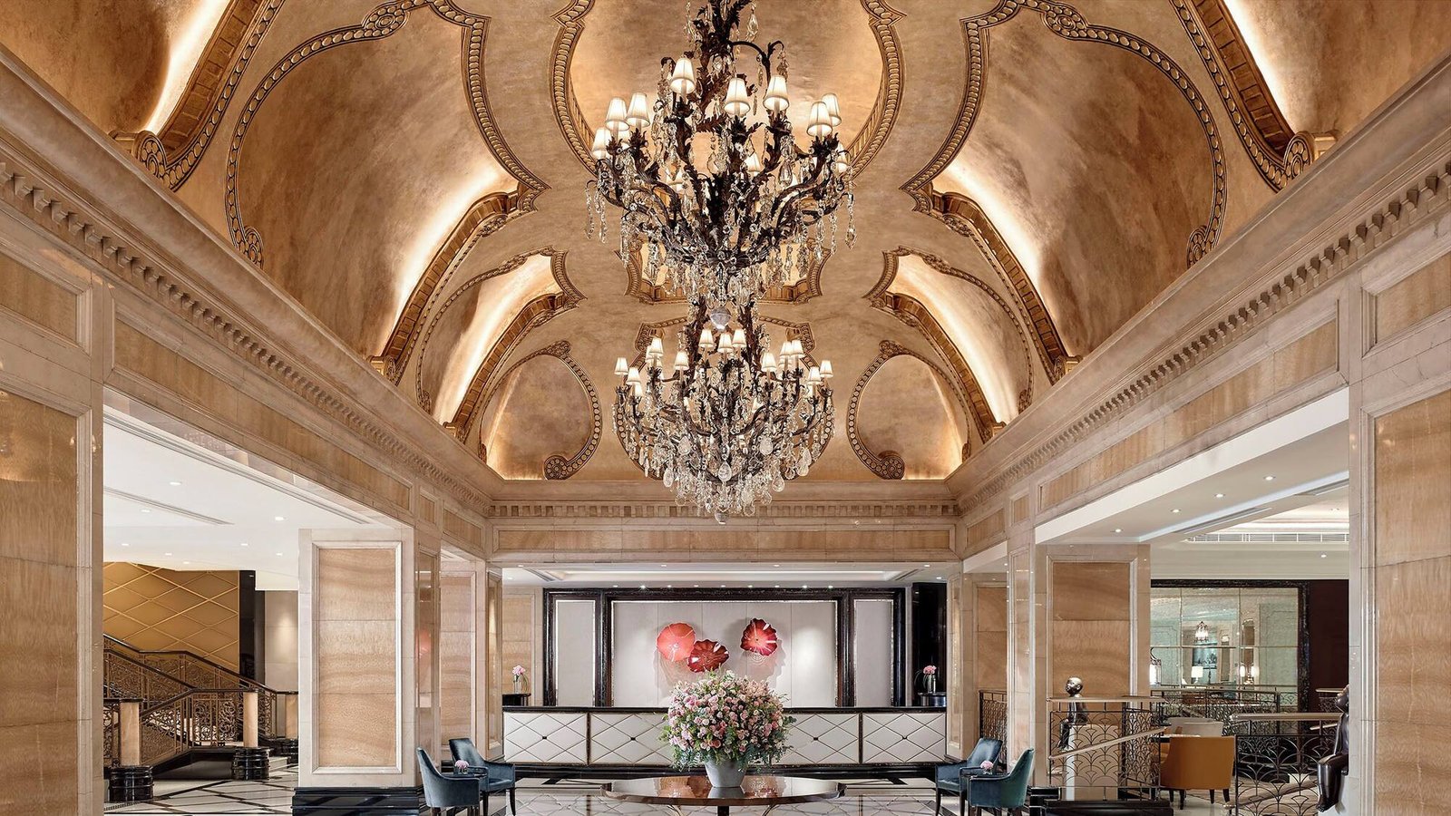 Harbour Grand Hong Kong — vibe