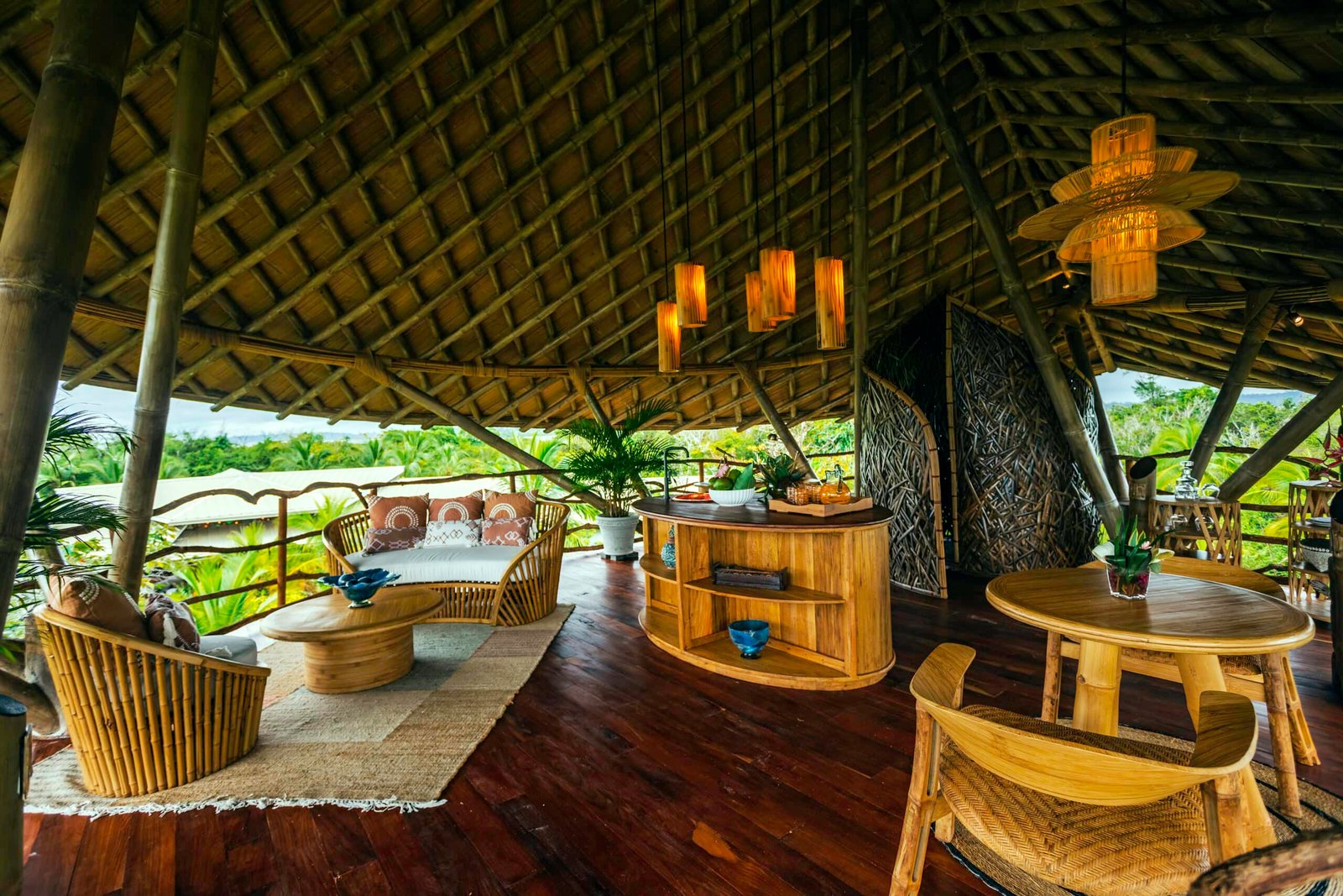 Nayara Bocas del Toro, vibe