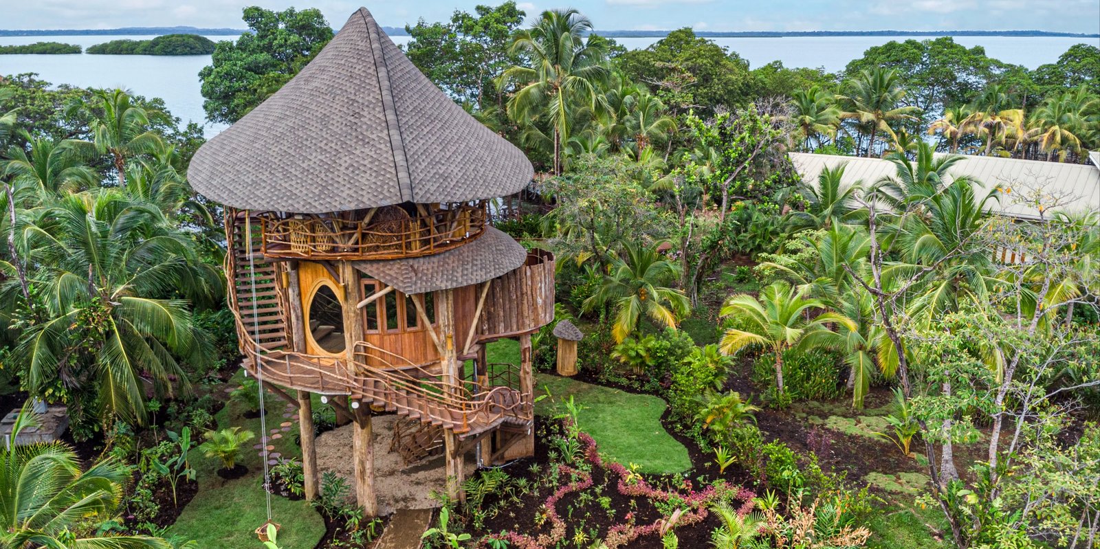 Nayara Bocas del Toro, backstory
