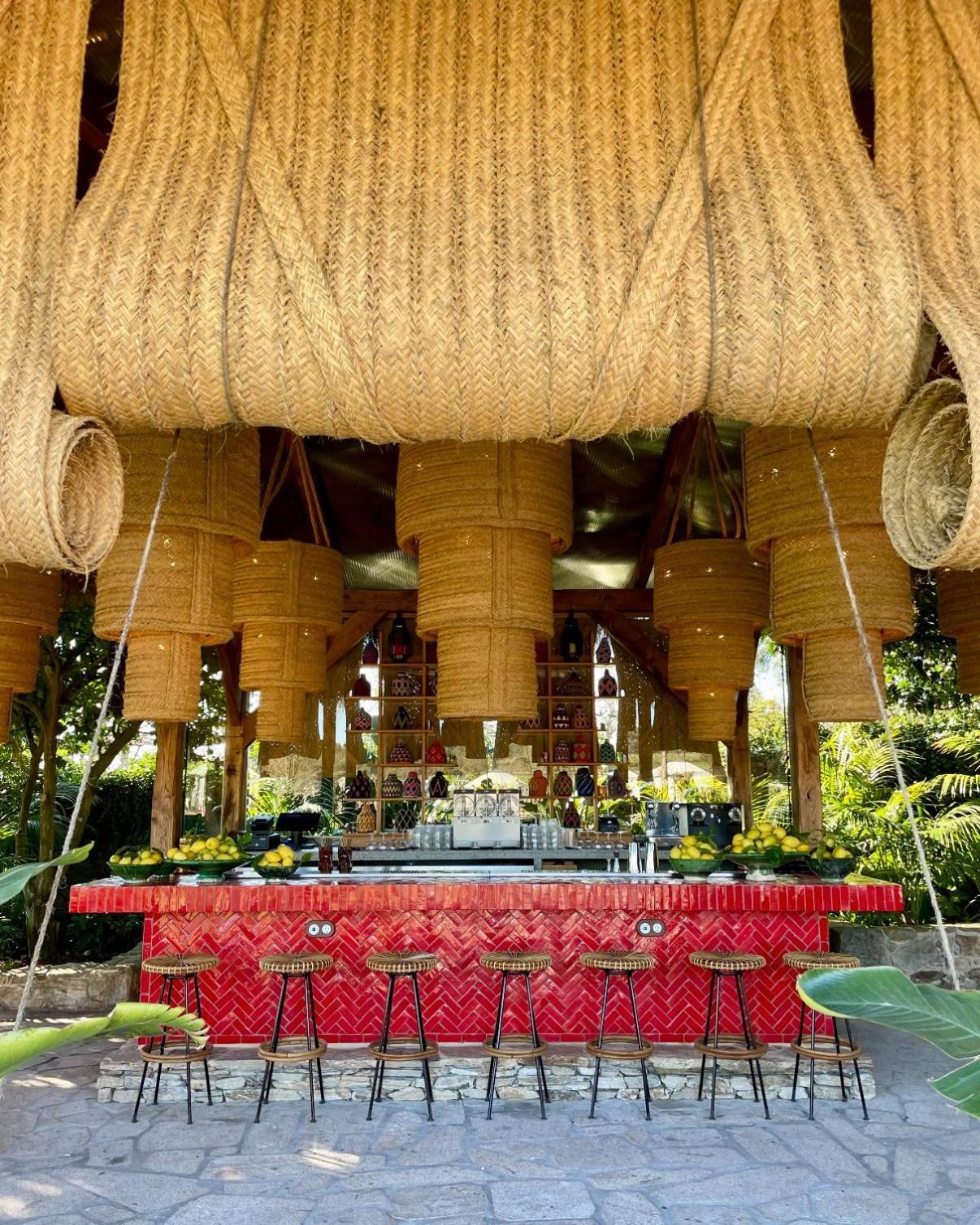 Casa Beatnik Country House, pool house bar