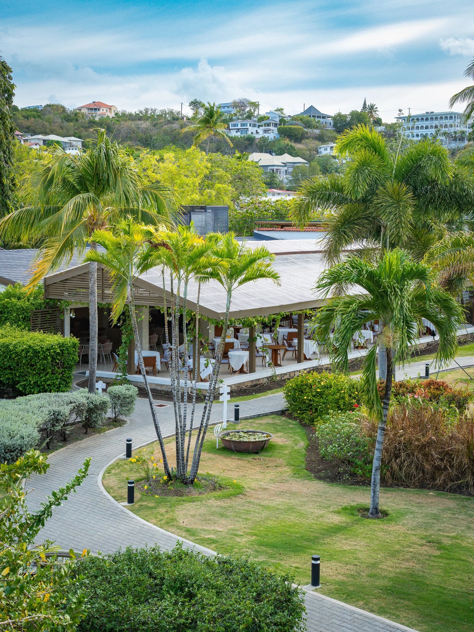 Calabash Hotel, at the table