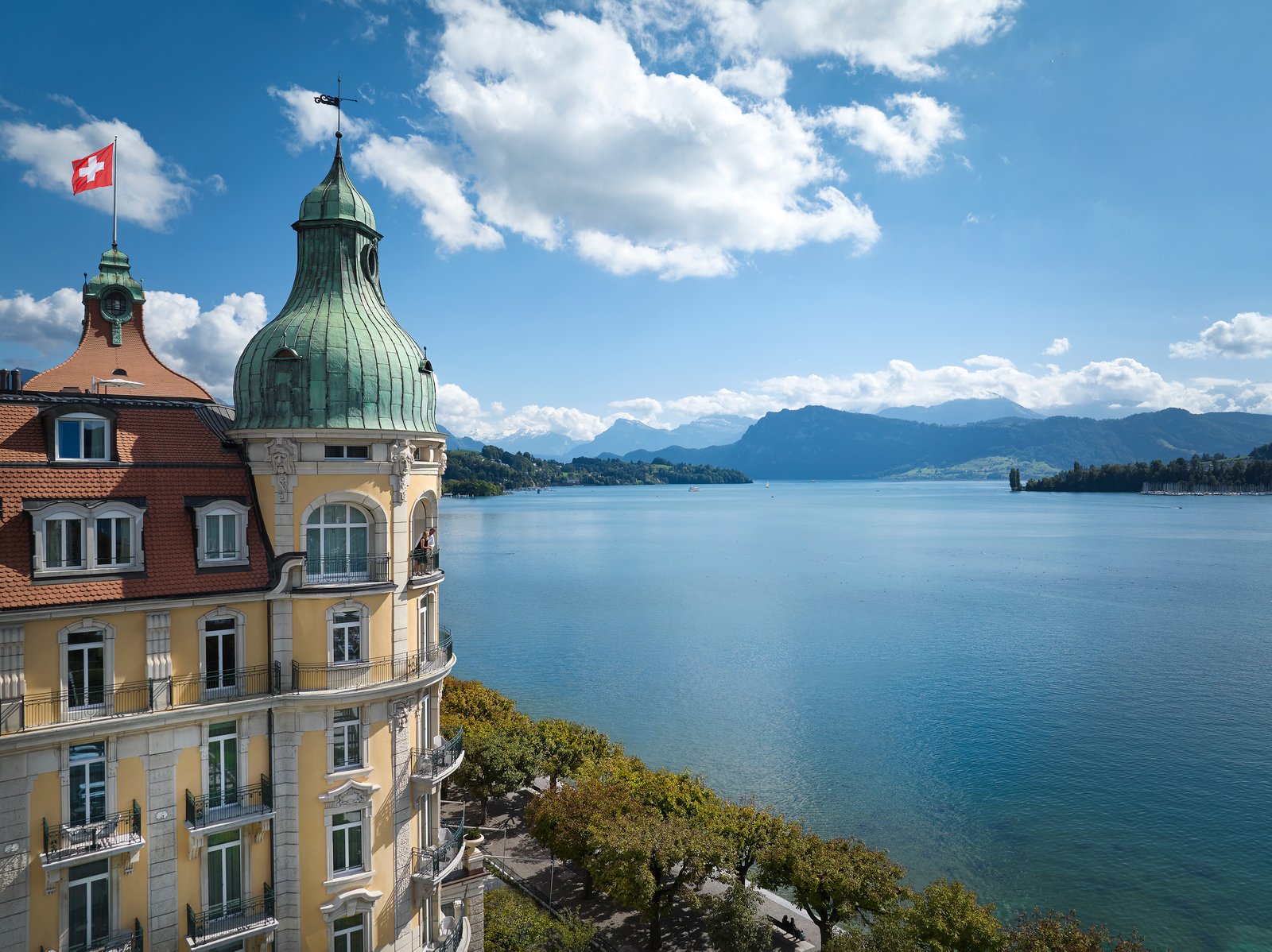 Mandarin Oriental Palace, Luzern, backstory