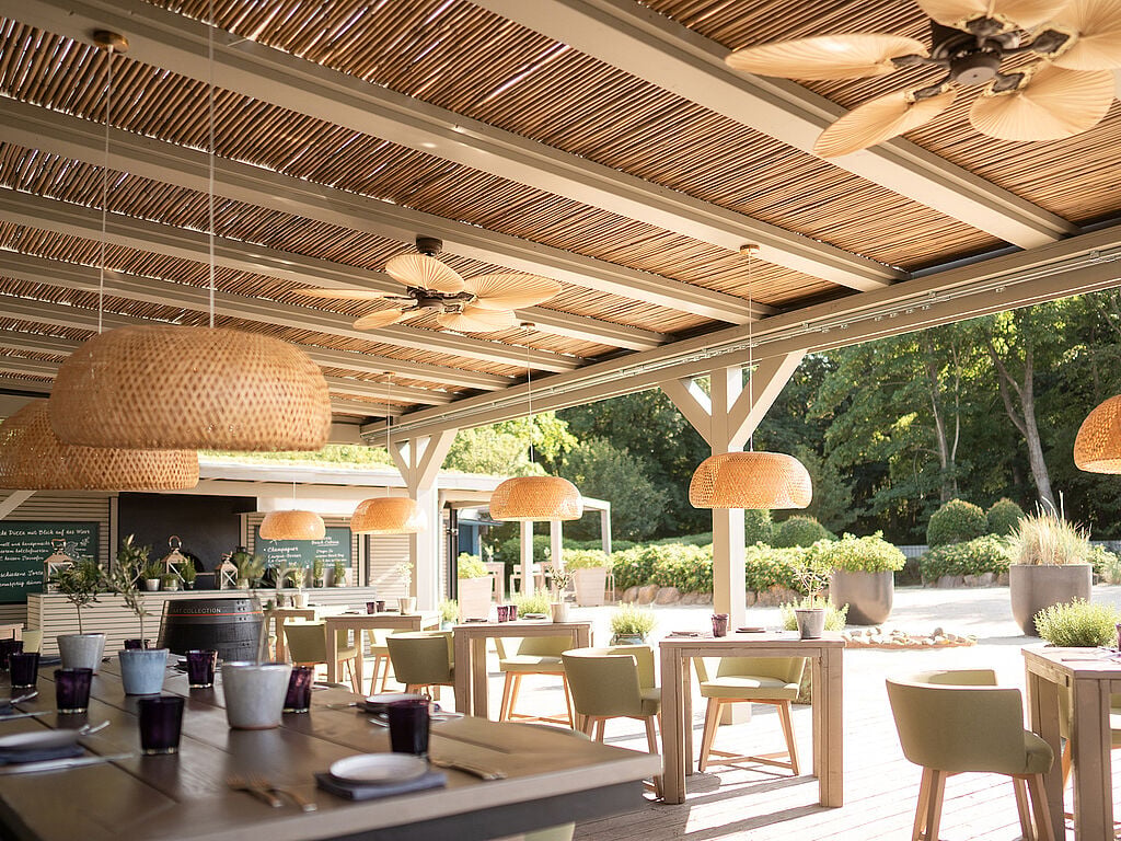 WEISSENHAUS Private Nature Luxury Resort, restaurant bootshaus