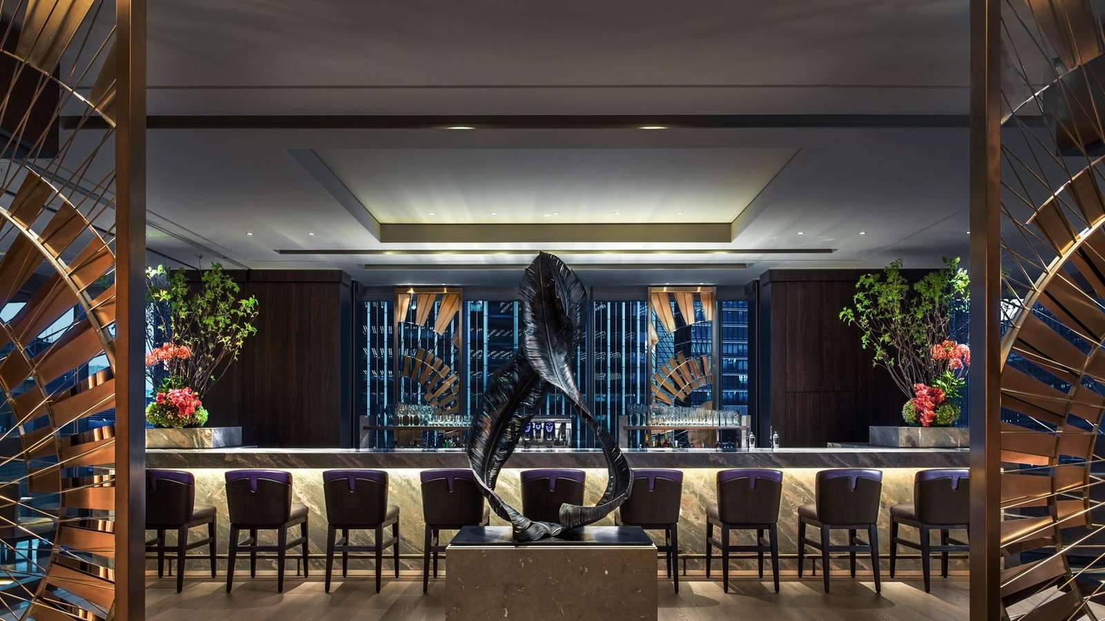 Four Seasons Hotel Tokyo At Marunouchi — eat & drink
