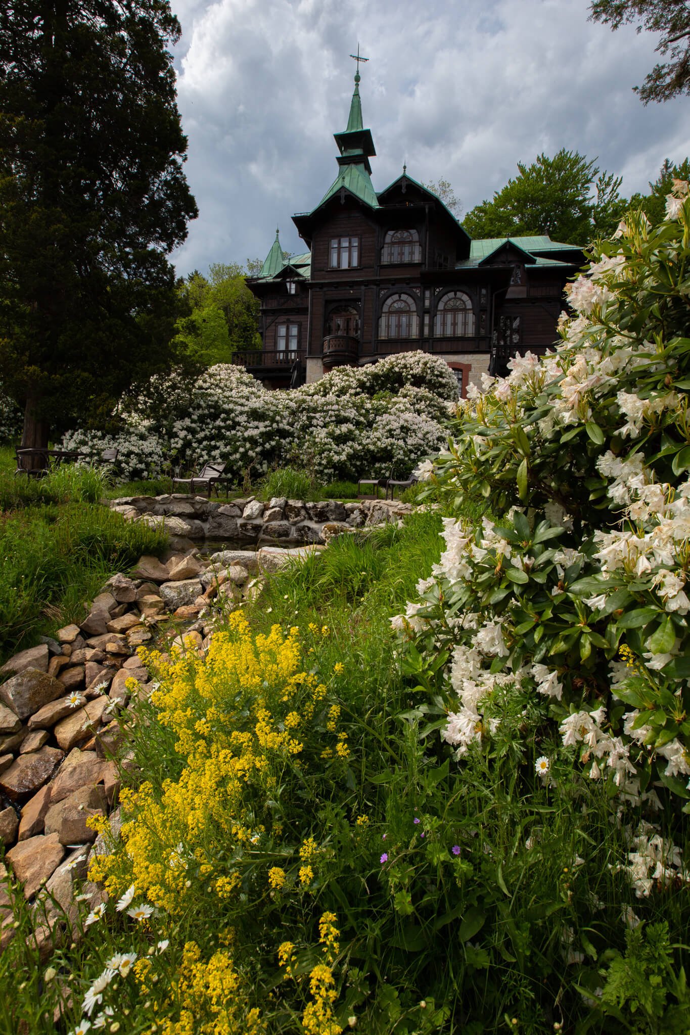 Swallow Manor, backstory