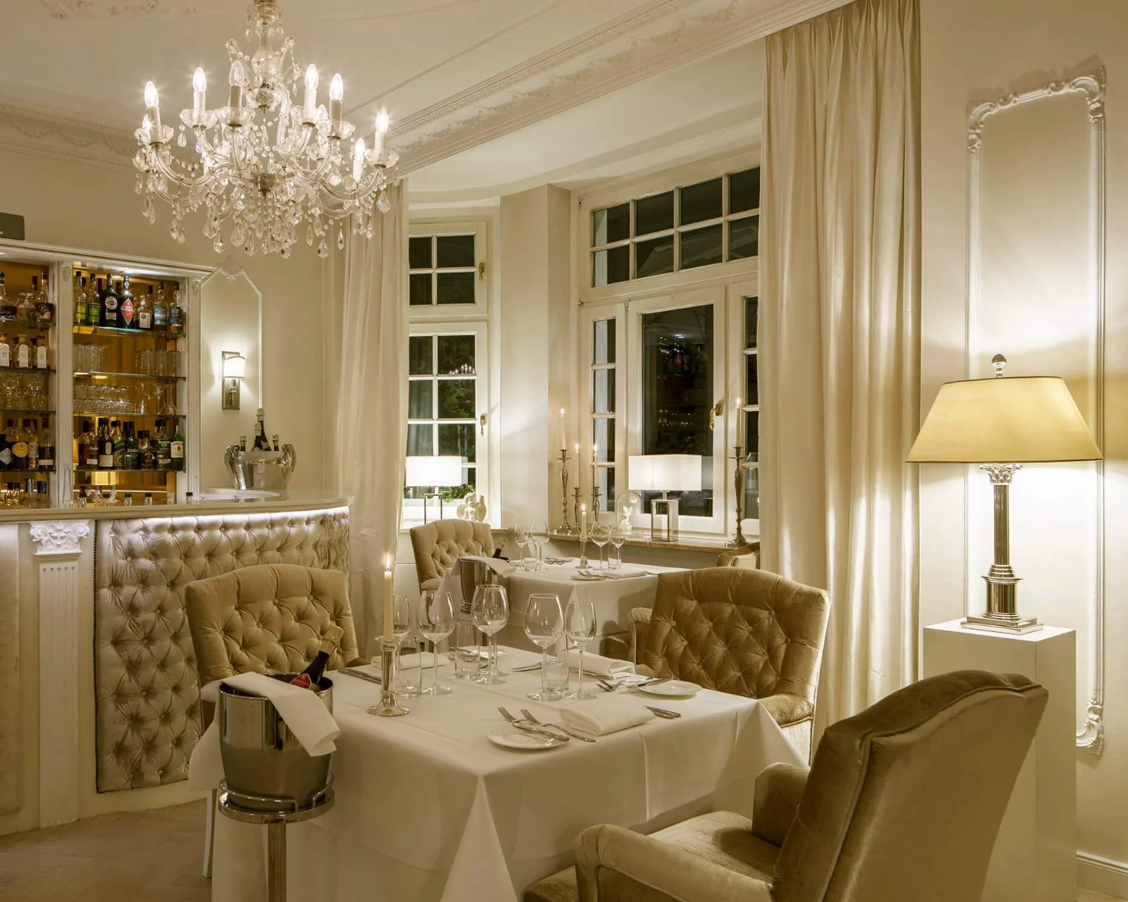 Villa Contessa, villa contessa restaurant