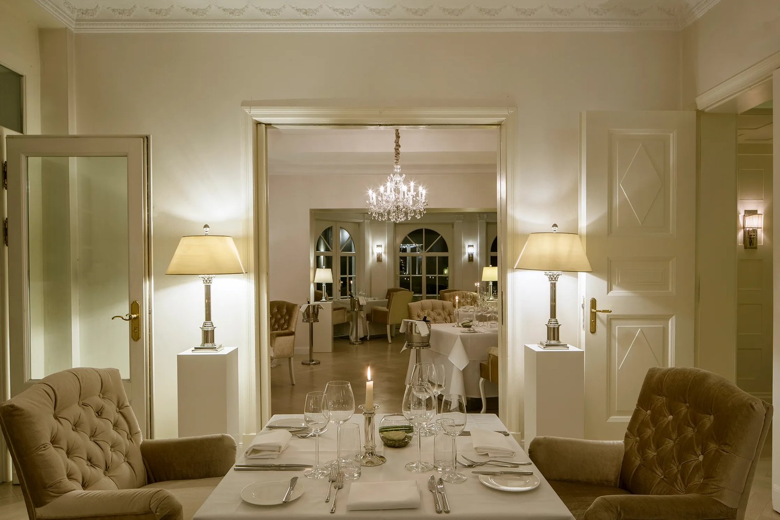 Villa Contessa, villa contessa restaurant