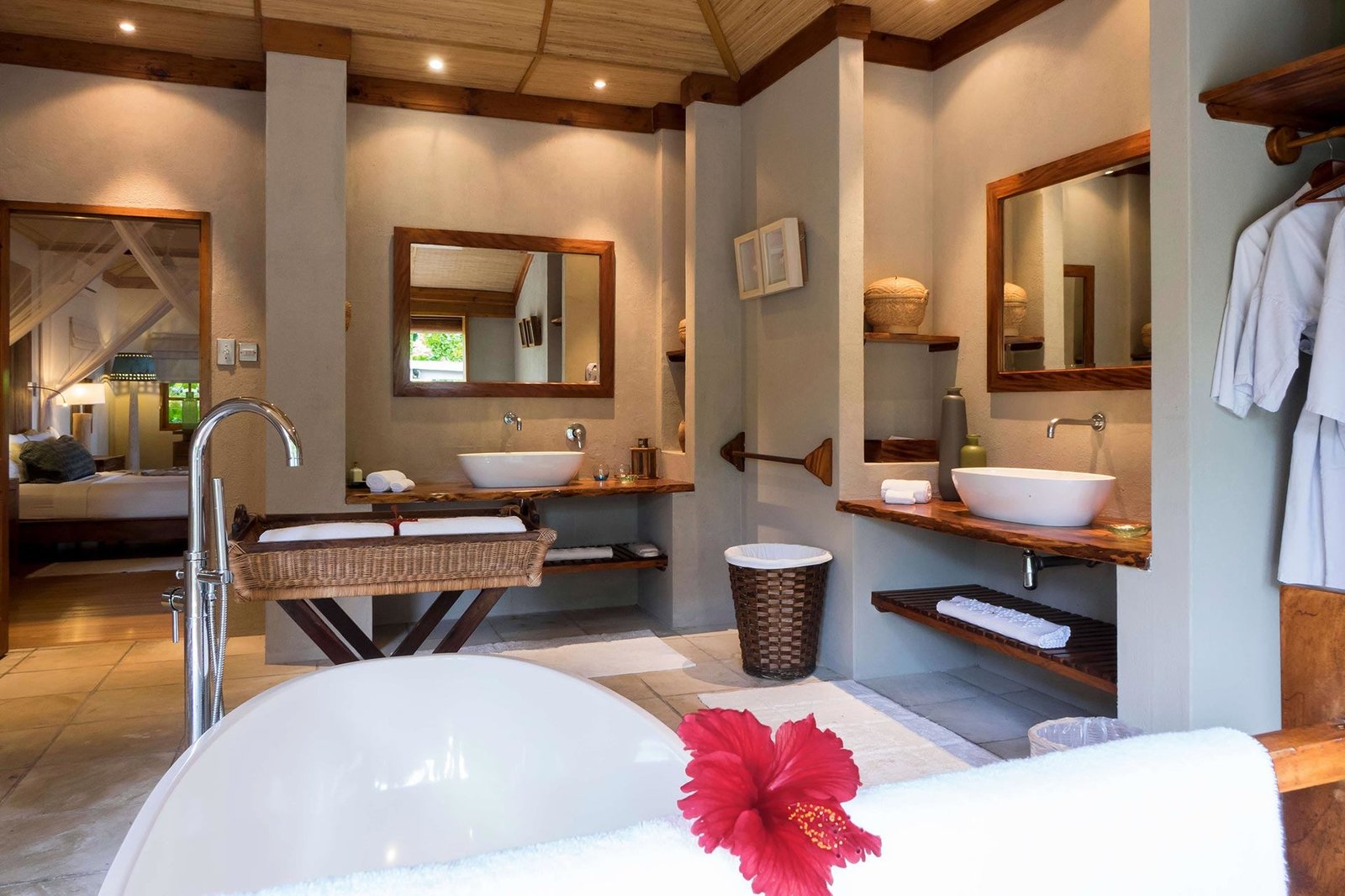 Denis Private Island, rooms