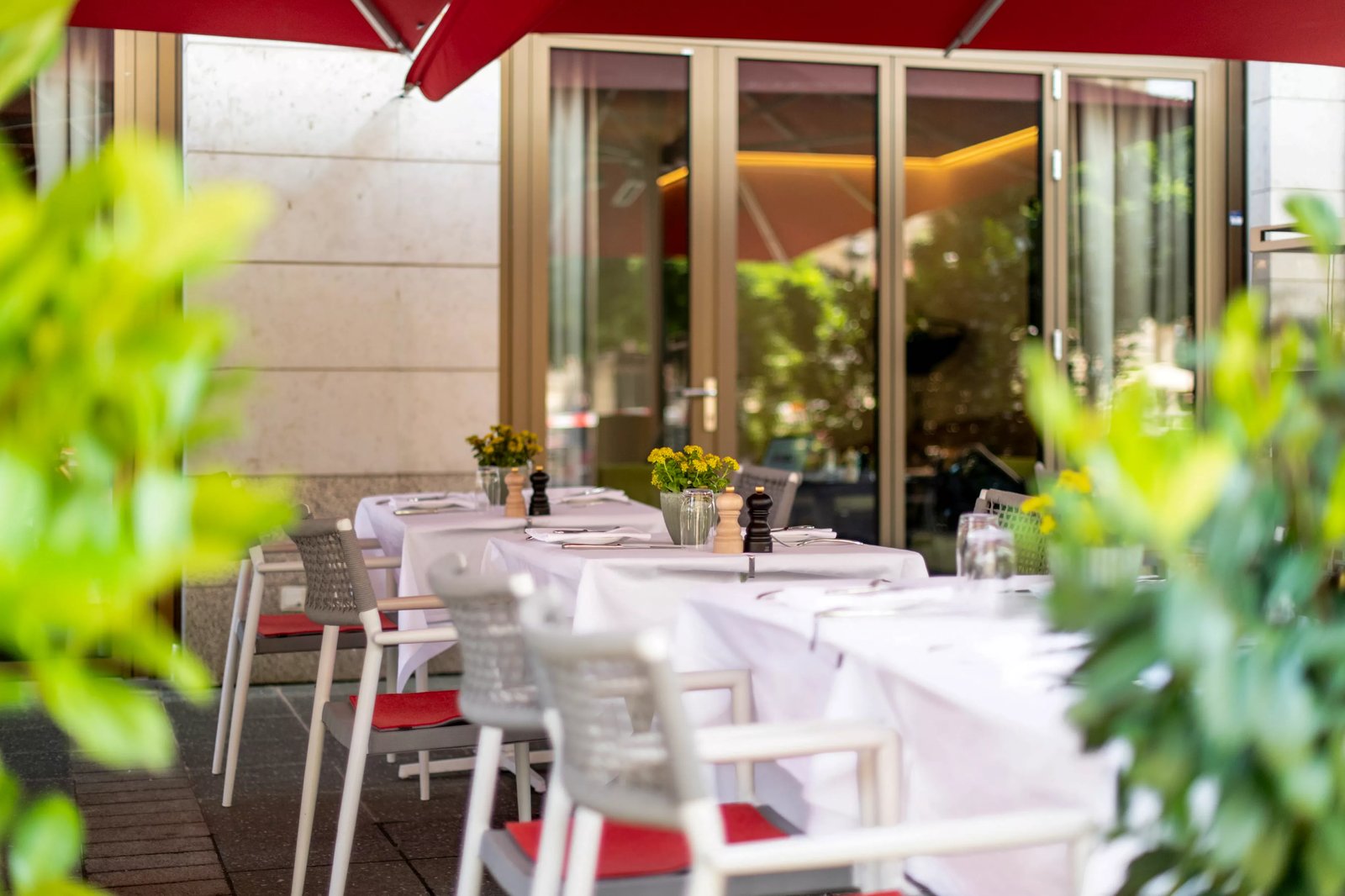Sofitel Frankfurt Opera, restaurant schönemann