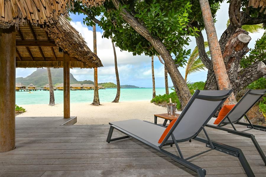Le Bora Bora by Pearl Resorts, vibe
