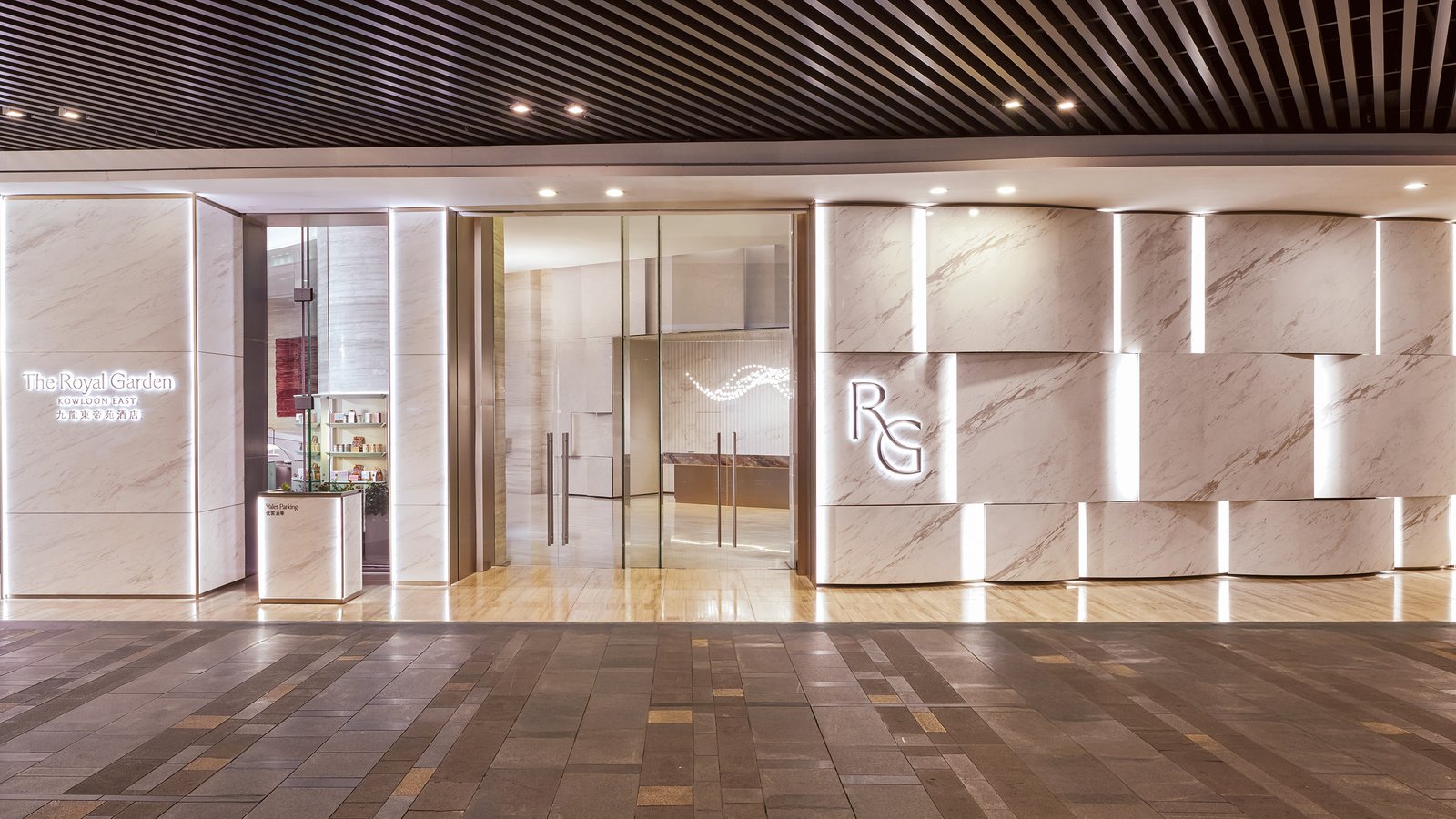 The Royal Garden Kowloon East — vibe