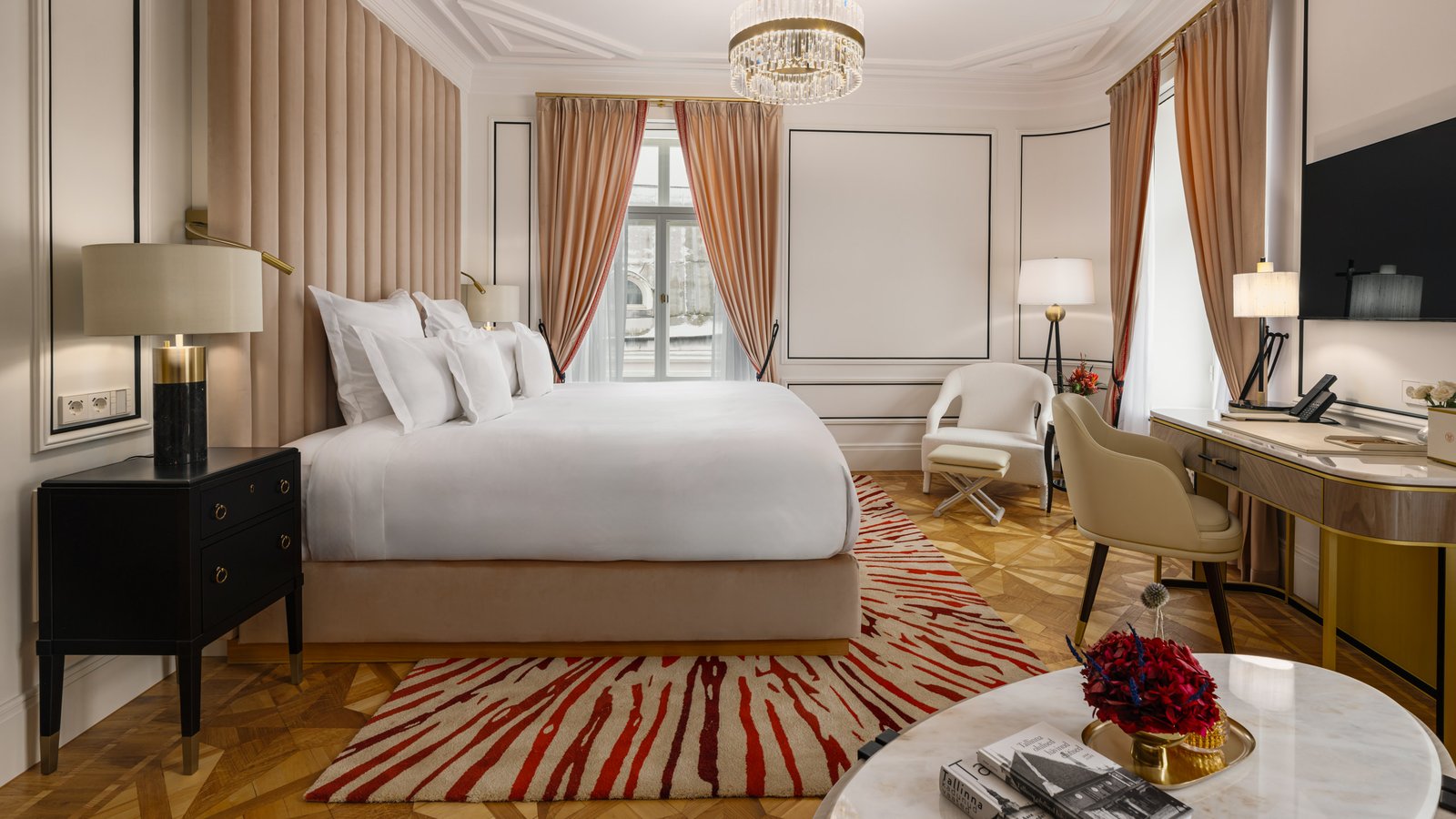 The Burman Hotel, rooms