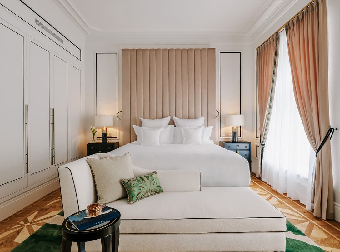 The Burman Hotel, rooms